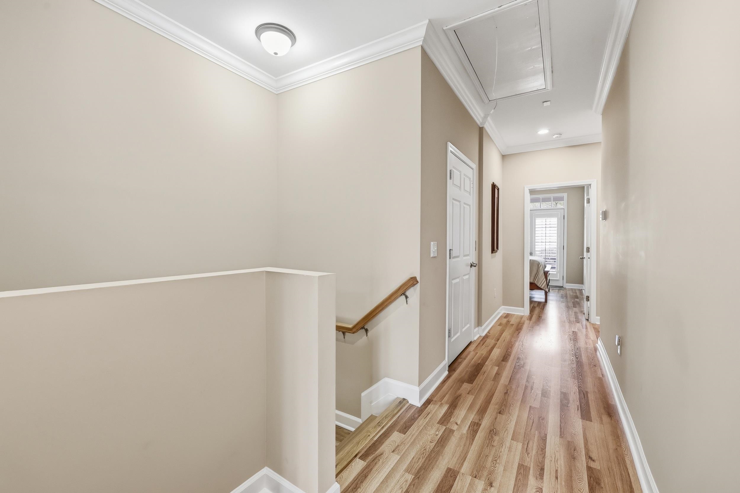122 Oyster Bay Dr. Property Photo 26