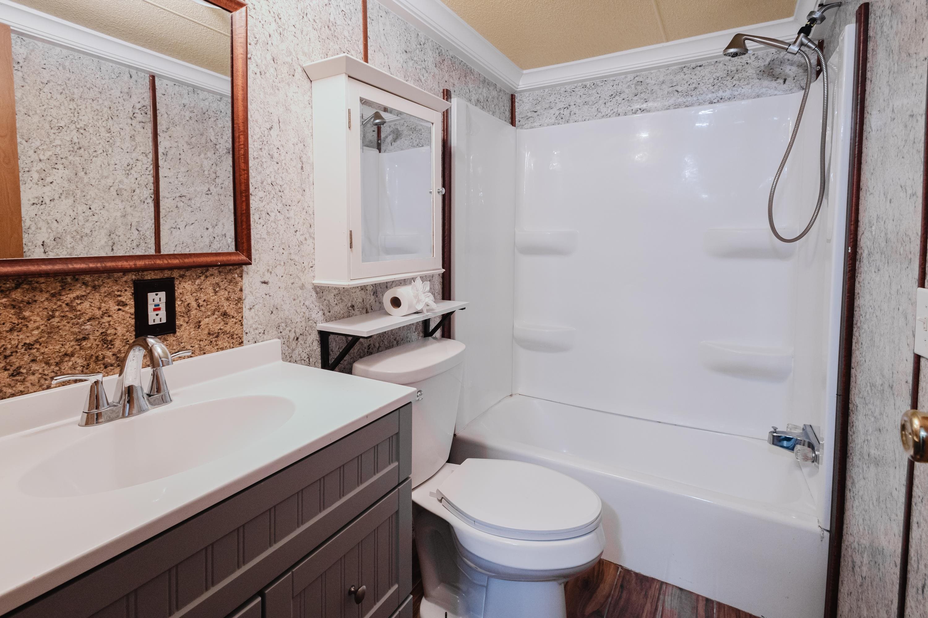 1500 Highway 15 Property Photo 6