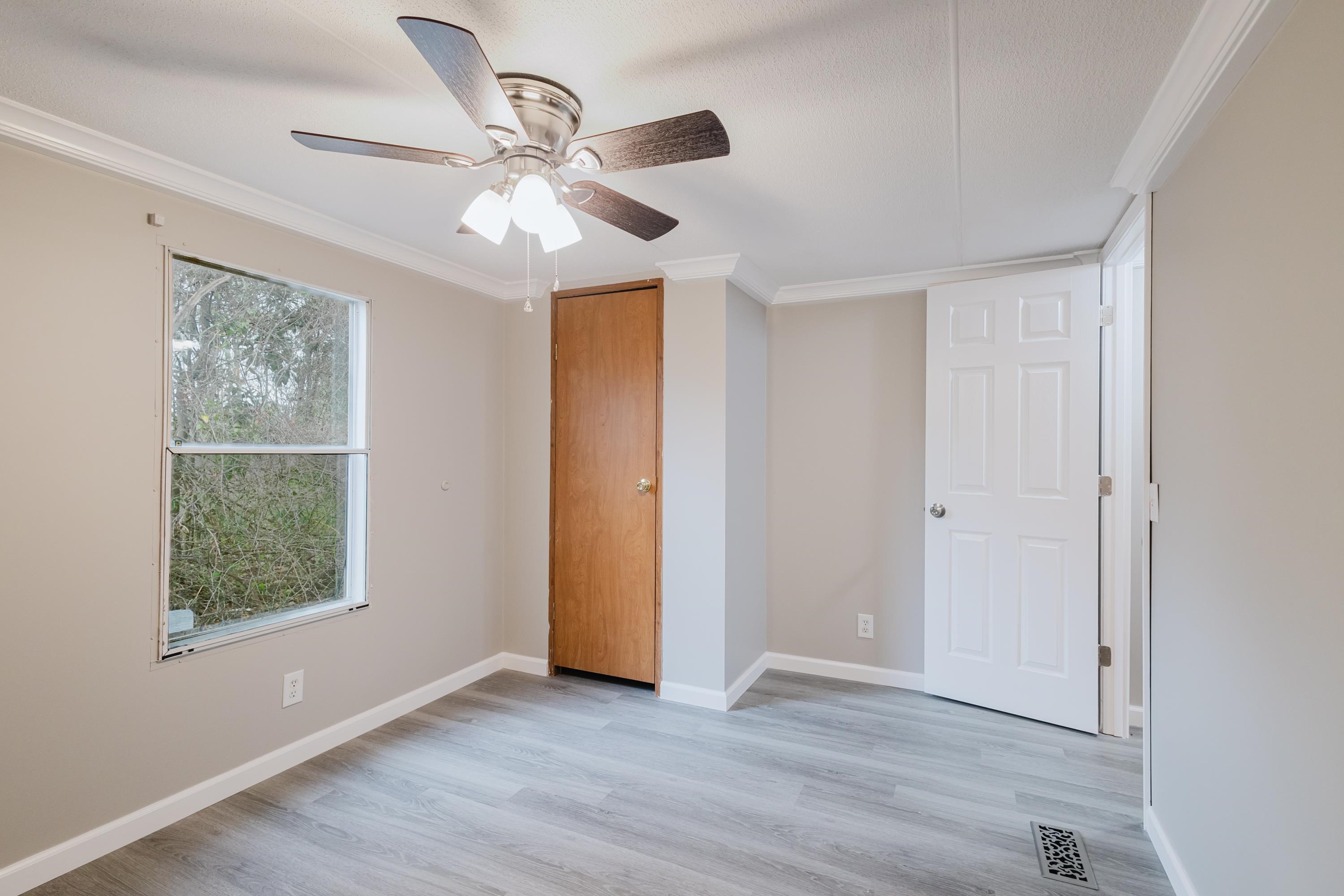 1500 Highway 15 Property Photo 9