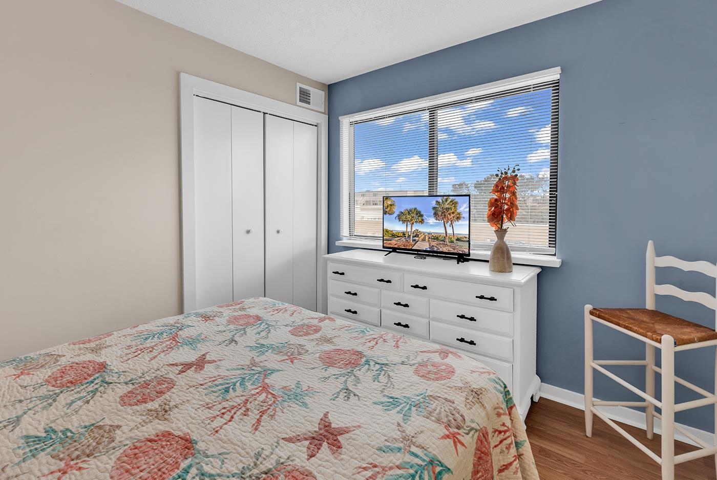 9661 Shore Dr. Property Photo 33