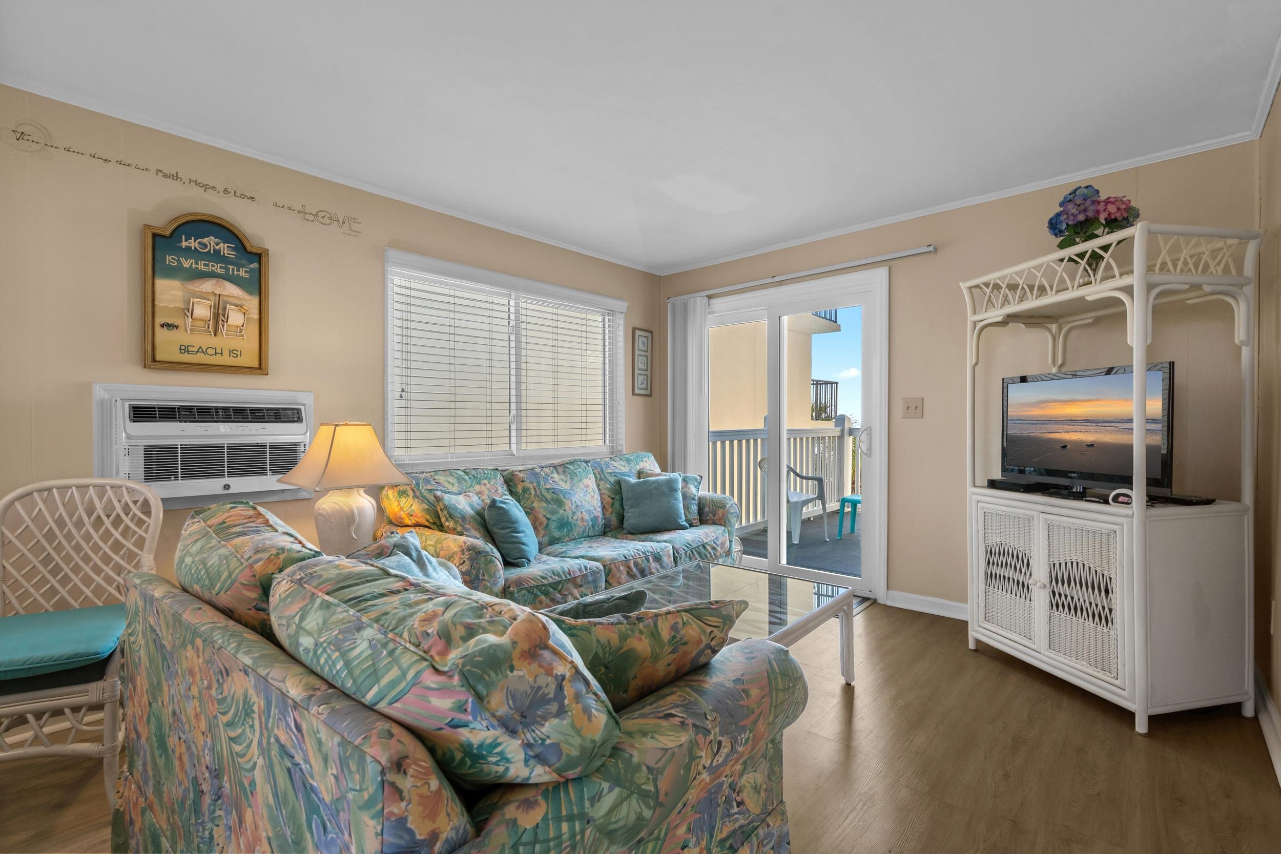 2203 S Ocean Blvd. Property Photo 8