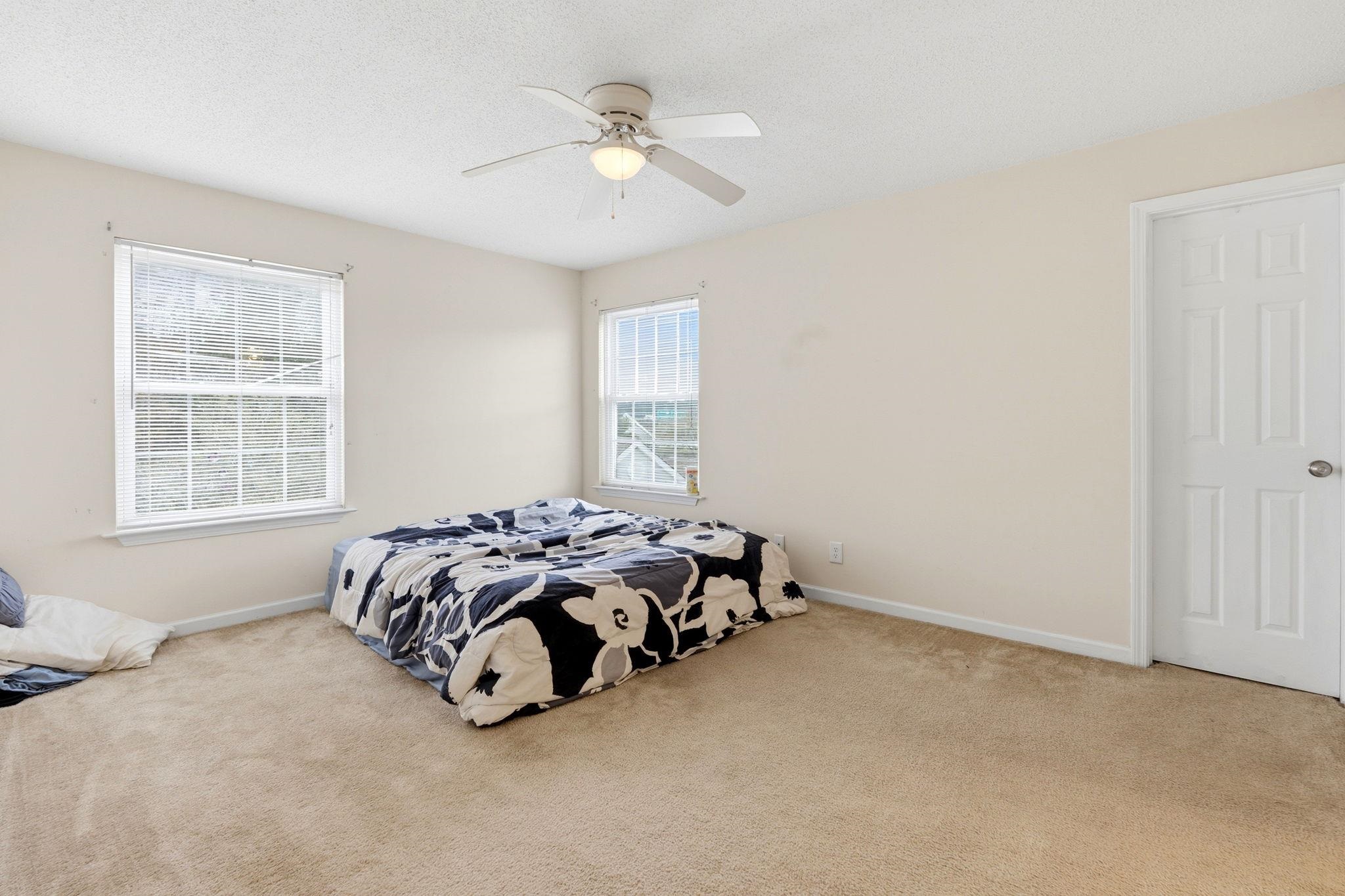 2280 Andover Dr. Property Photo 12