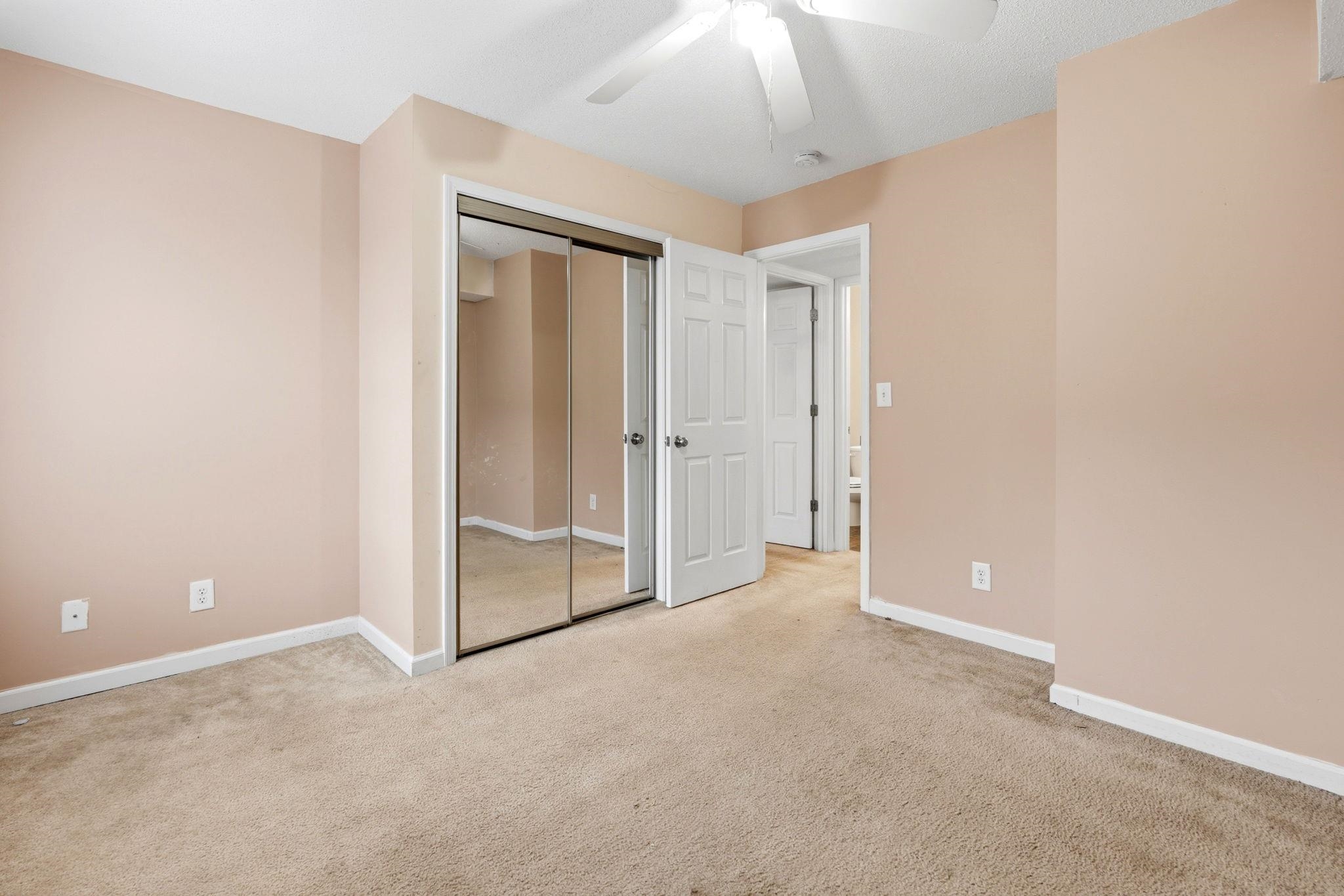2280 Andover Dr. Property Photo 17