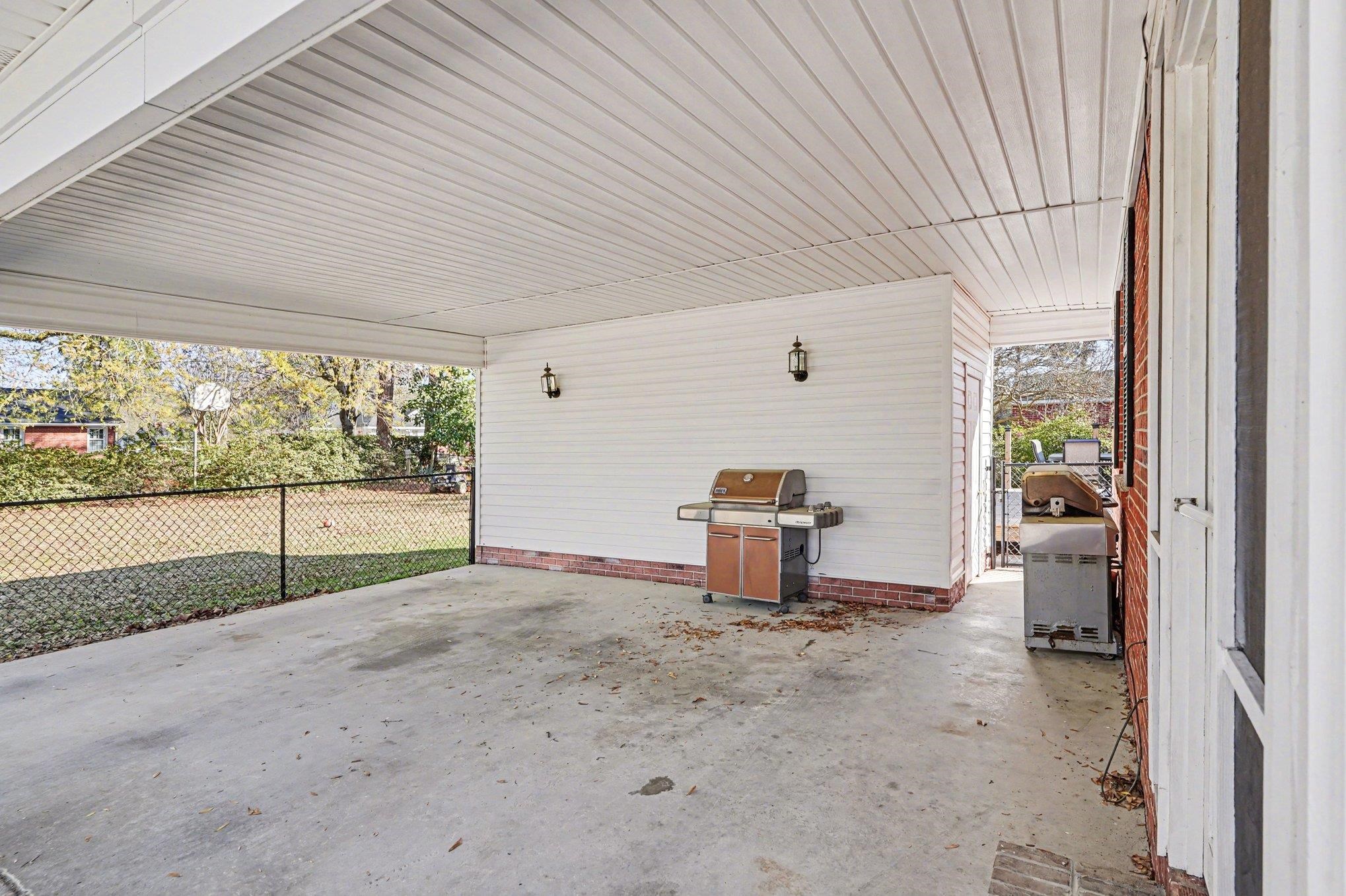 1008 N Withlacoochee Ave. Property Photo 24