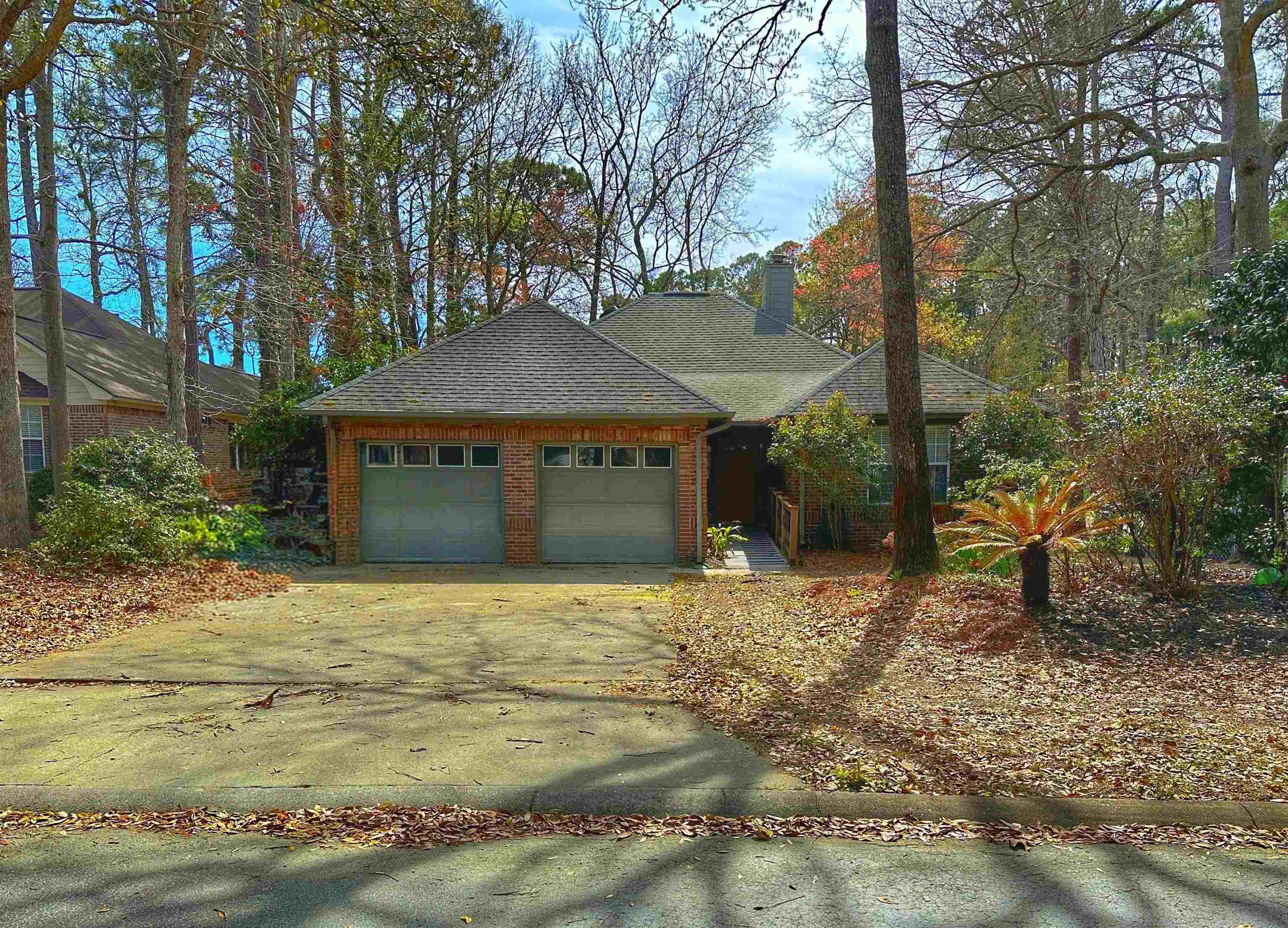 3174 River Bluff Ln. Property Photo 1