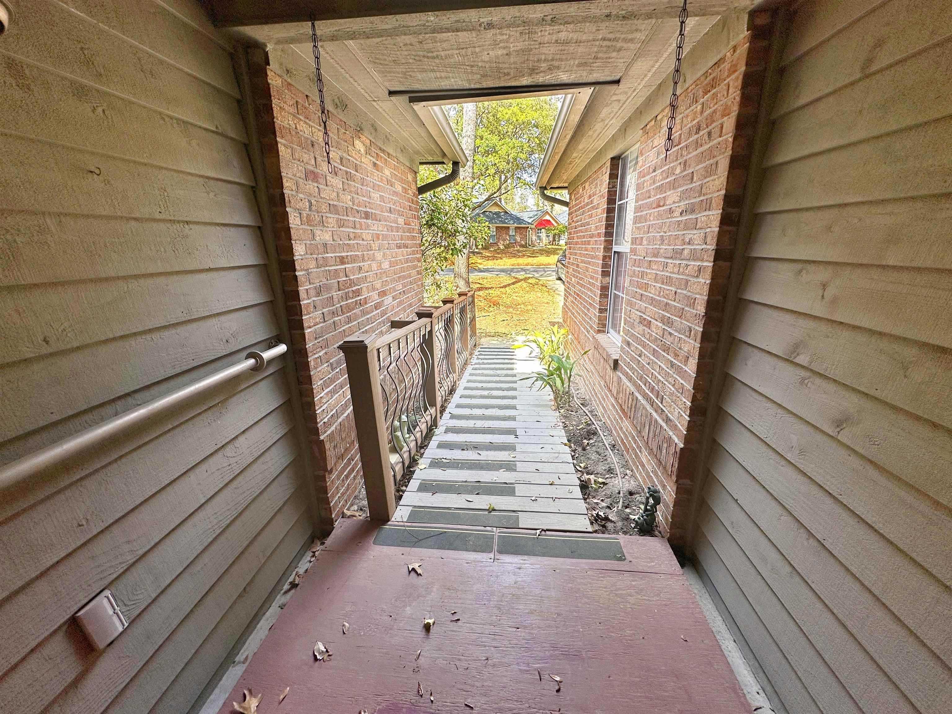 3174 River Bluff Ln. Property Photo 5