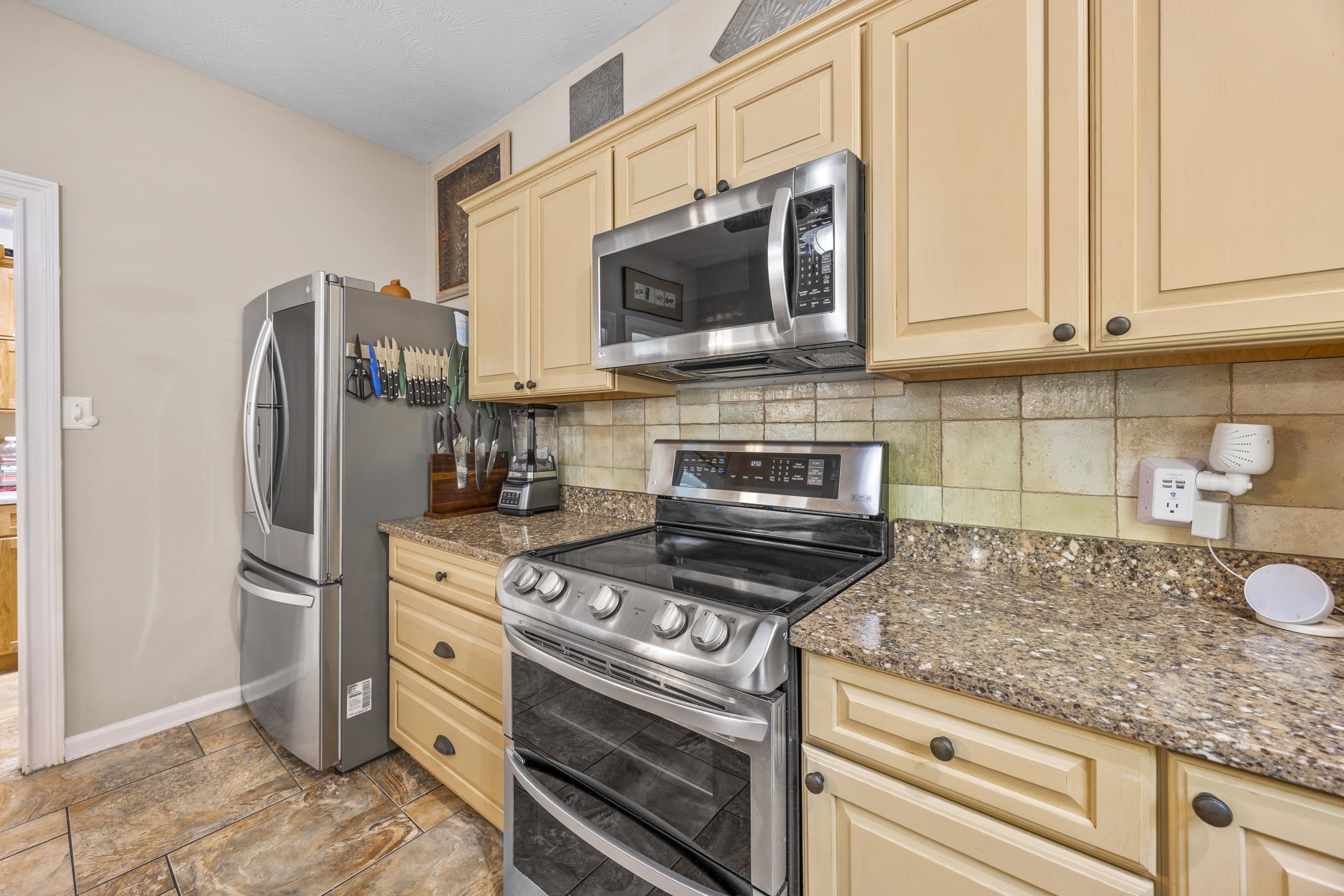 1419 Lighthouse Dr. Property Photo 8
