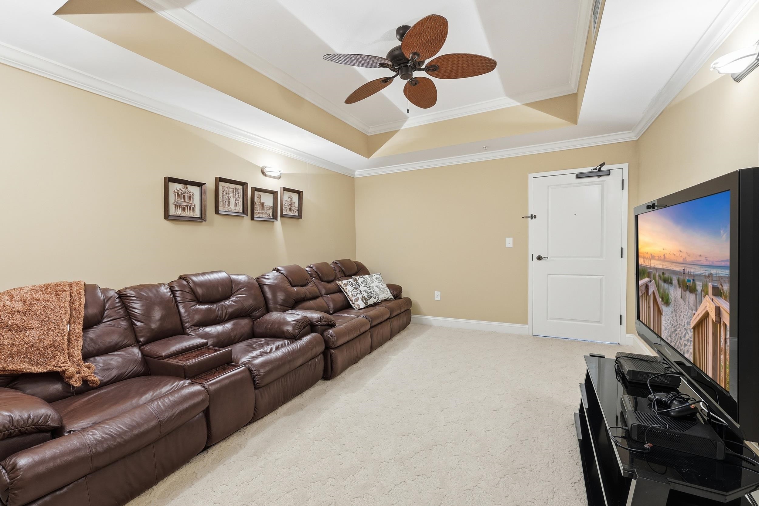 9547 Edgerton Dr. Property Photo 23