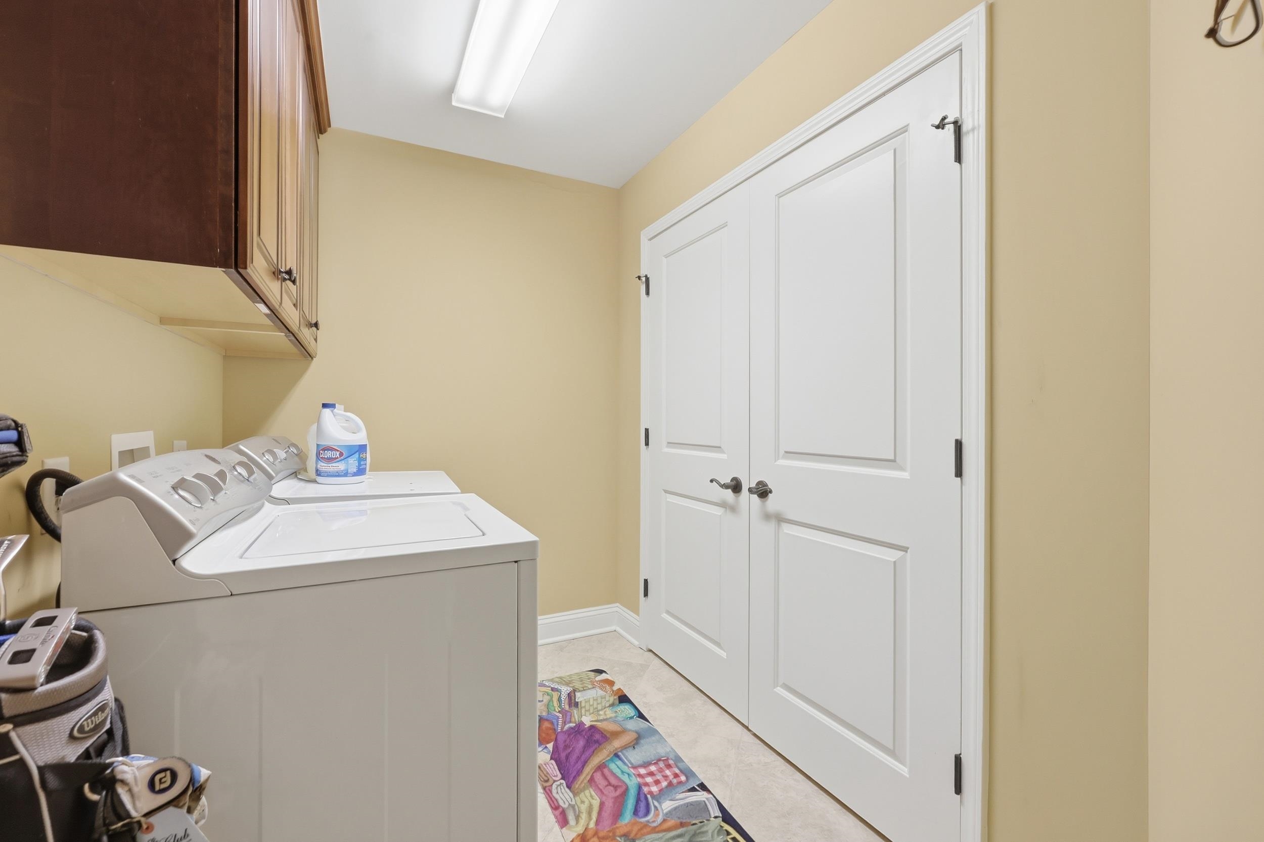 9547 Edgerton Dr. Property Photo 29