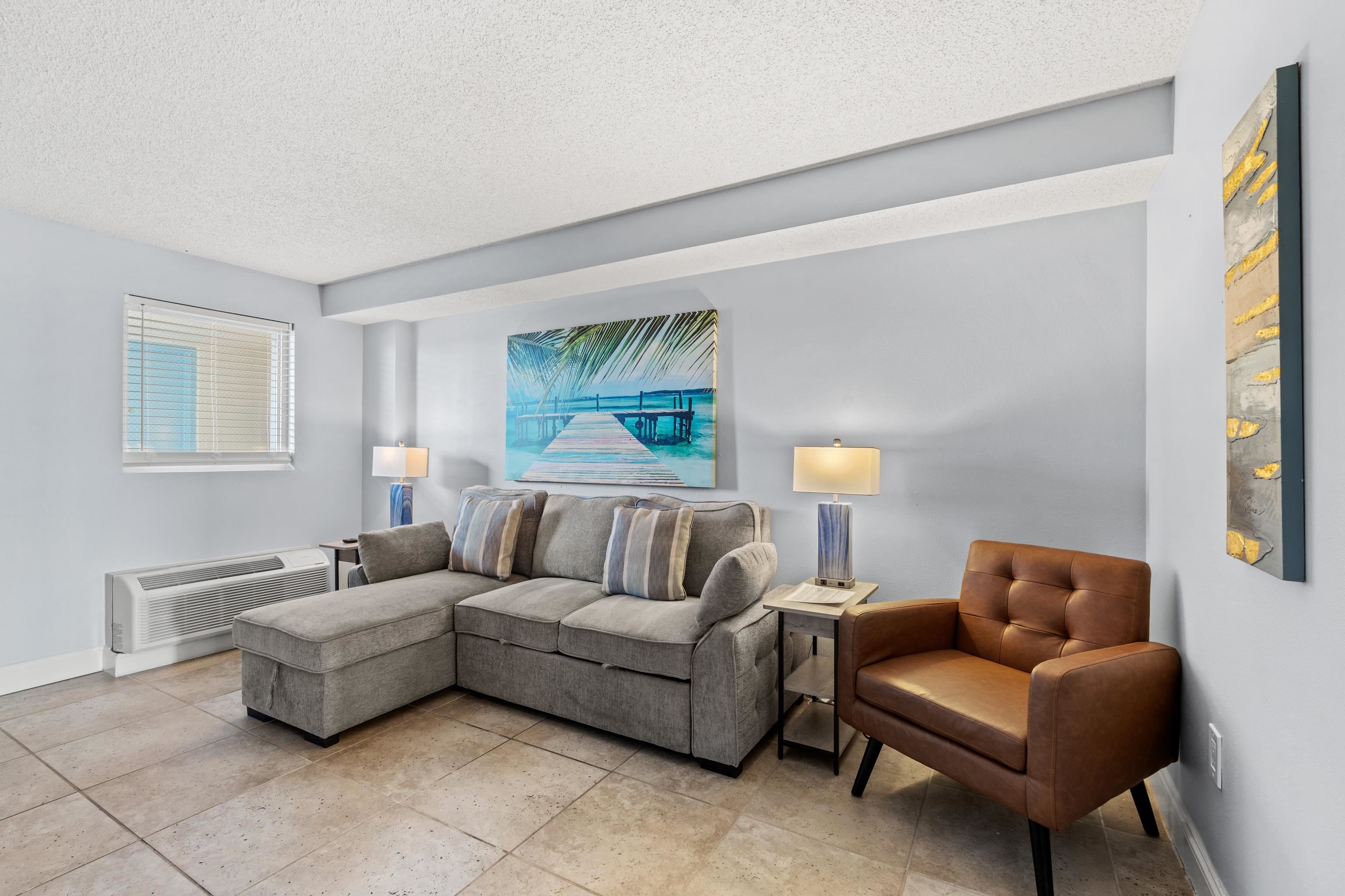 2300 Ocean Blvd. N Property Photo 5