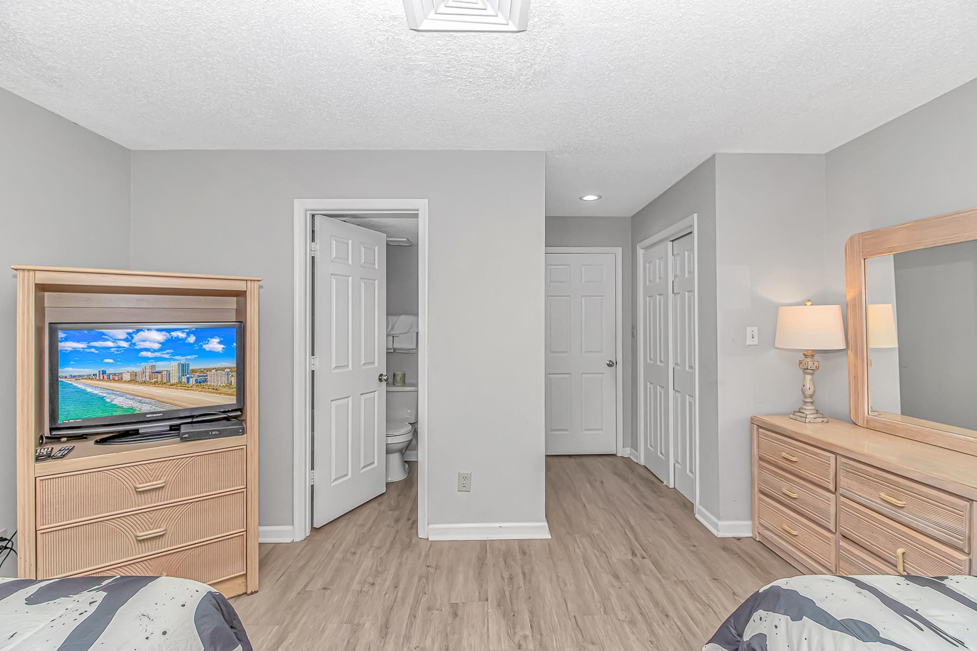 5523 N Ocean Blvd. Property Photo 33