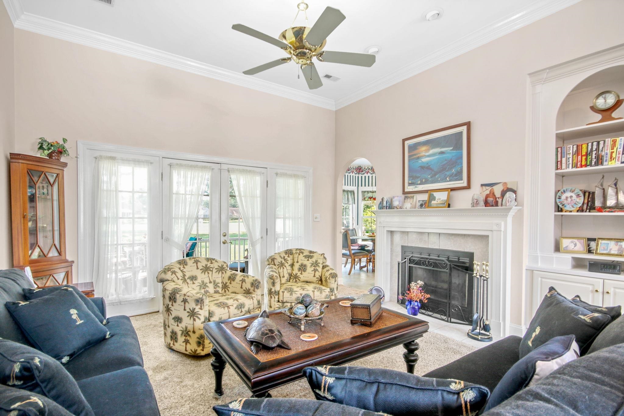 75 Haig Ct. Property Photo 11