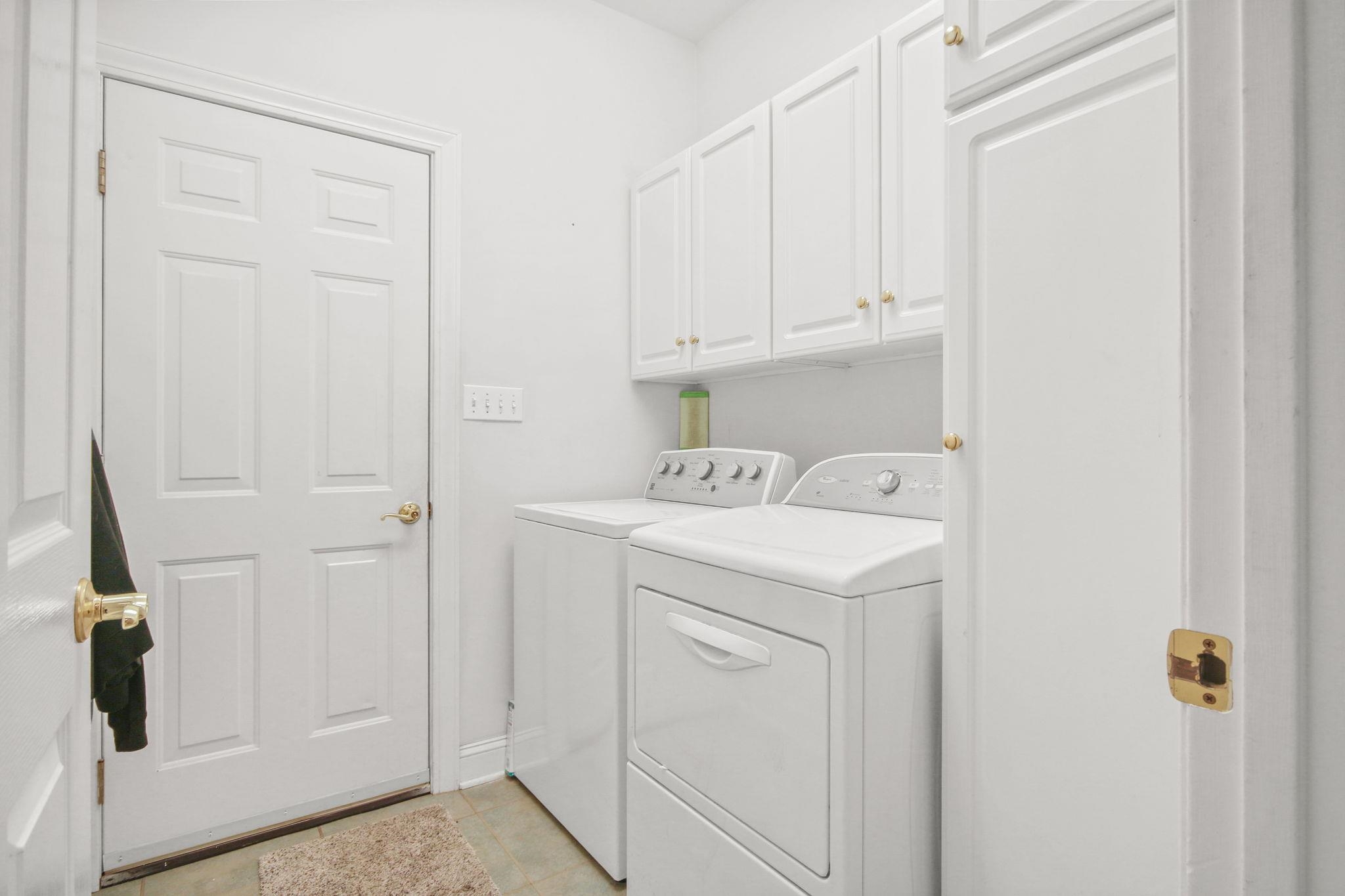 75 Haig Ct. Property Photo 36