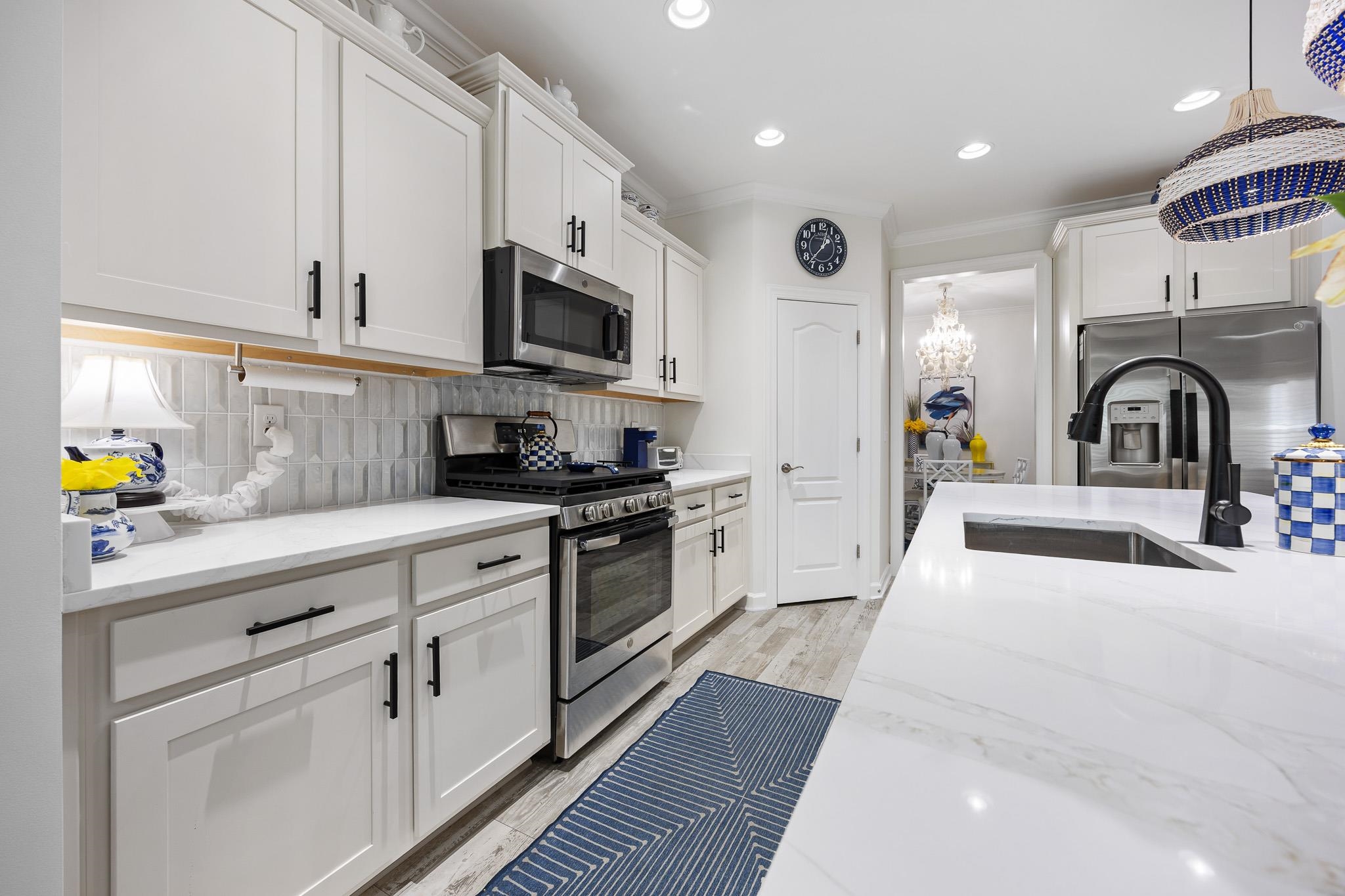 190 Goldenrod Circle Property Photo 12