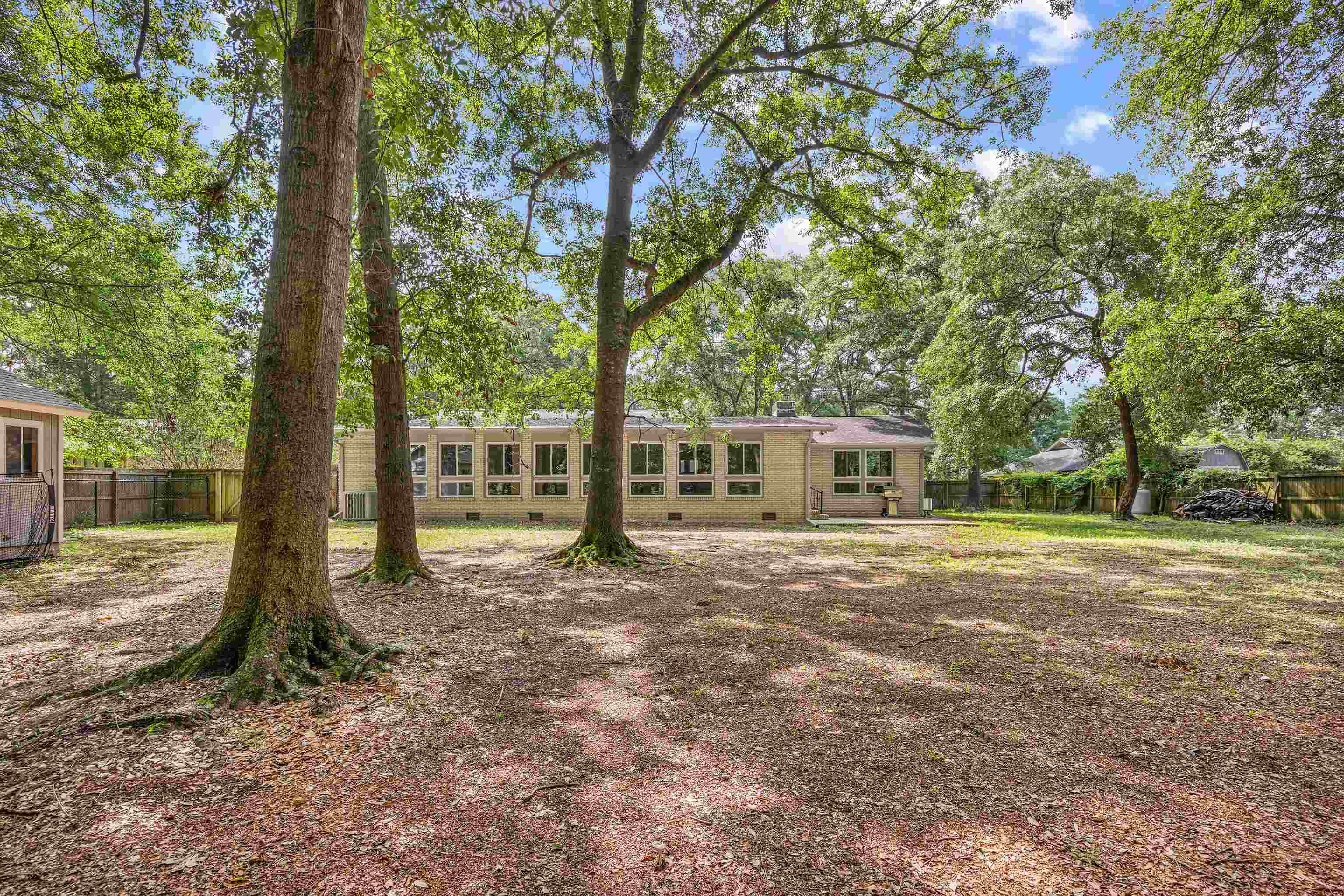 103 Wofford Ln. Property Photo 45