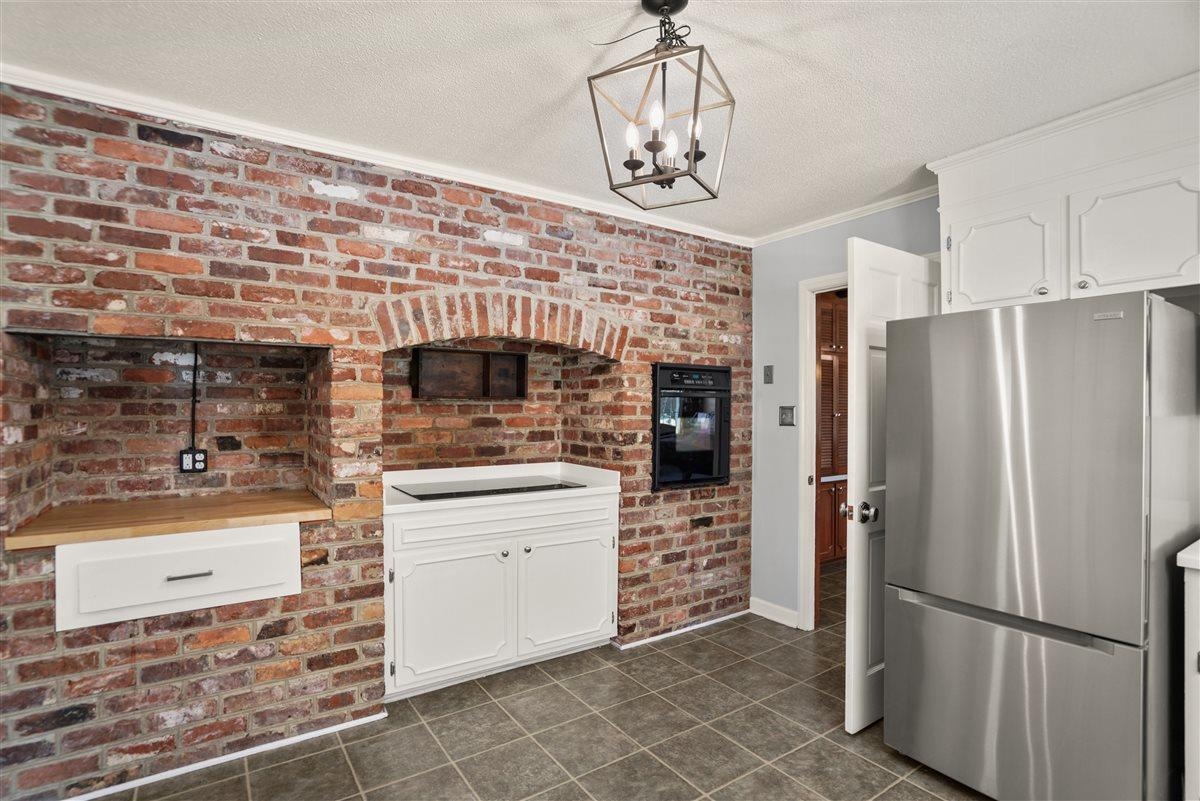 109 Mason Dr. Property Photo 16