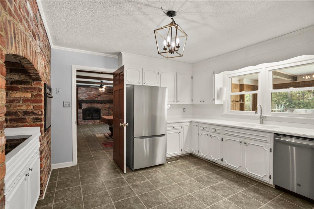 109 Mason Dr. Property Photo 17