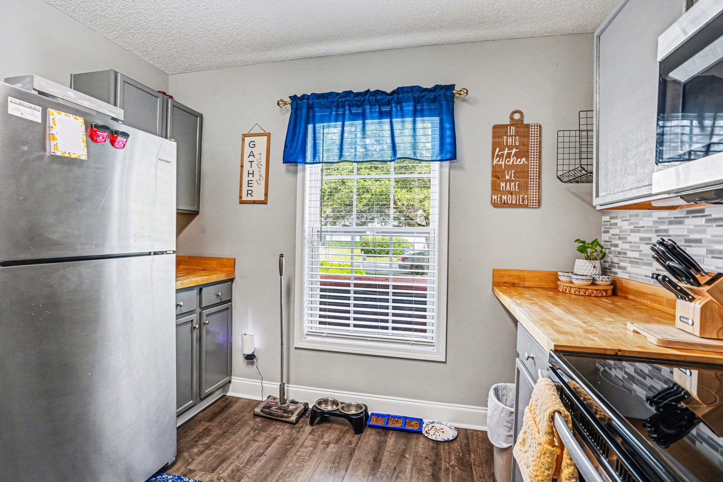 125 Bellegrove Dr. Property Photo 11