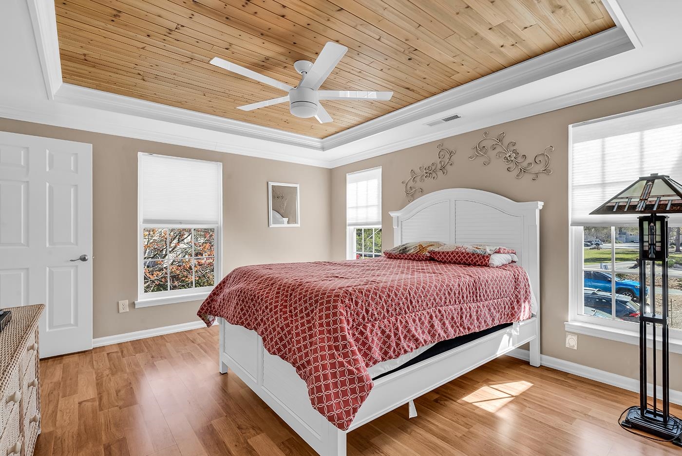 4357 Spa Dr. Property Photo 16