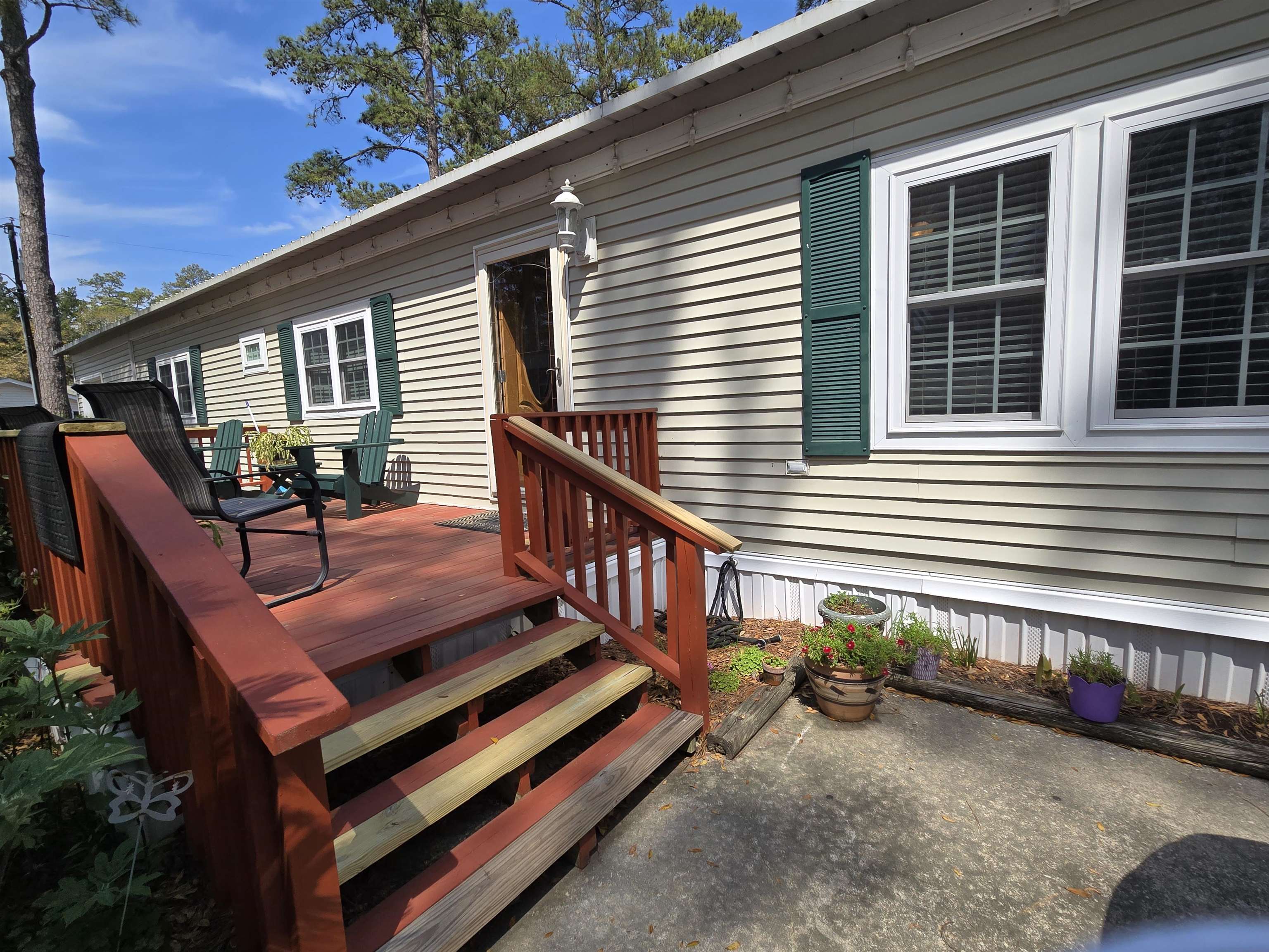 420 Delton Dr. Property Photo 1