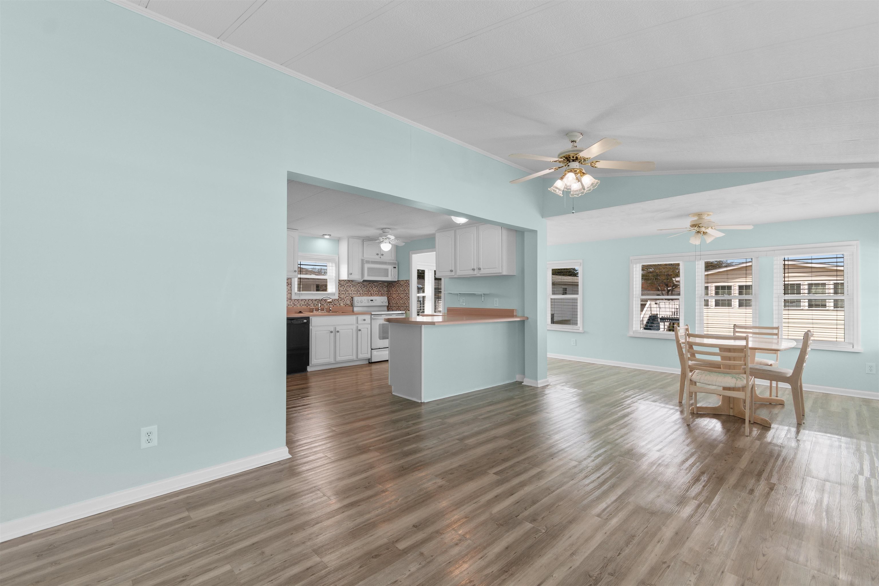 1974 Avocet Dr. Property Photo 11