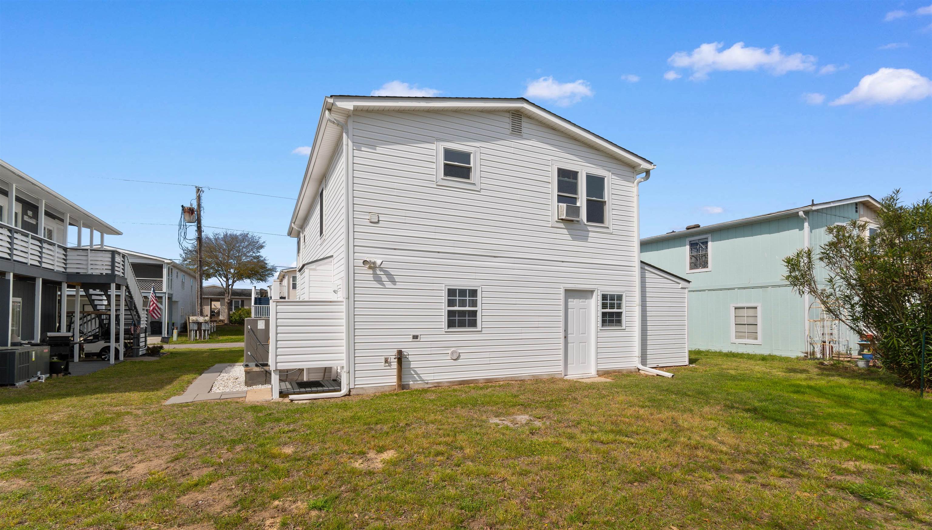 1974 Avocet Dr. Property Photo 43