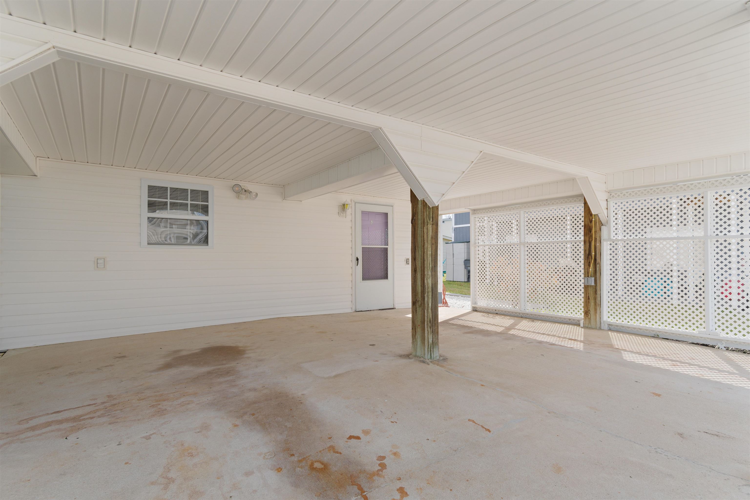 1974 Avocet Dr. Property Photo 44