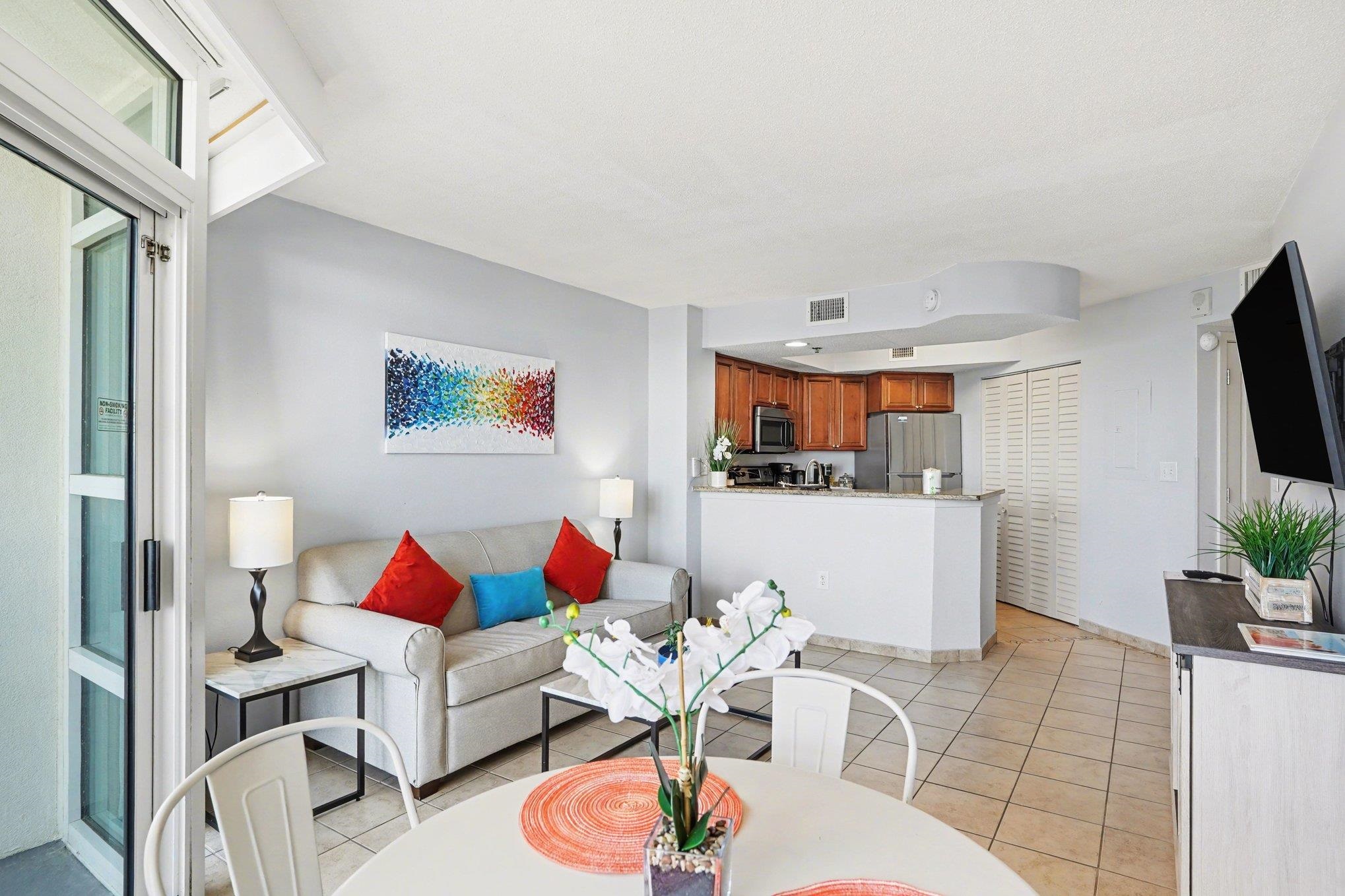 2504 N Ocean Blvd. Property Photo 6