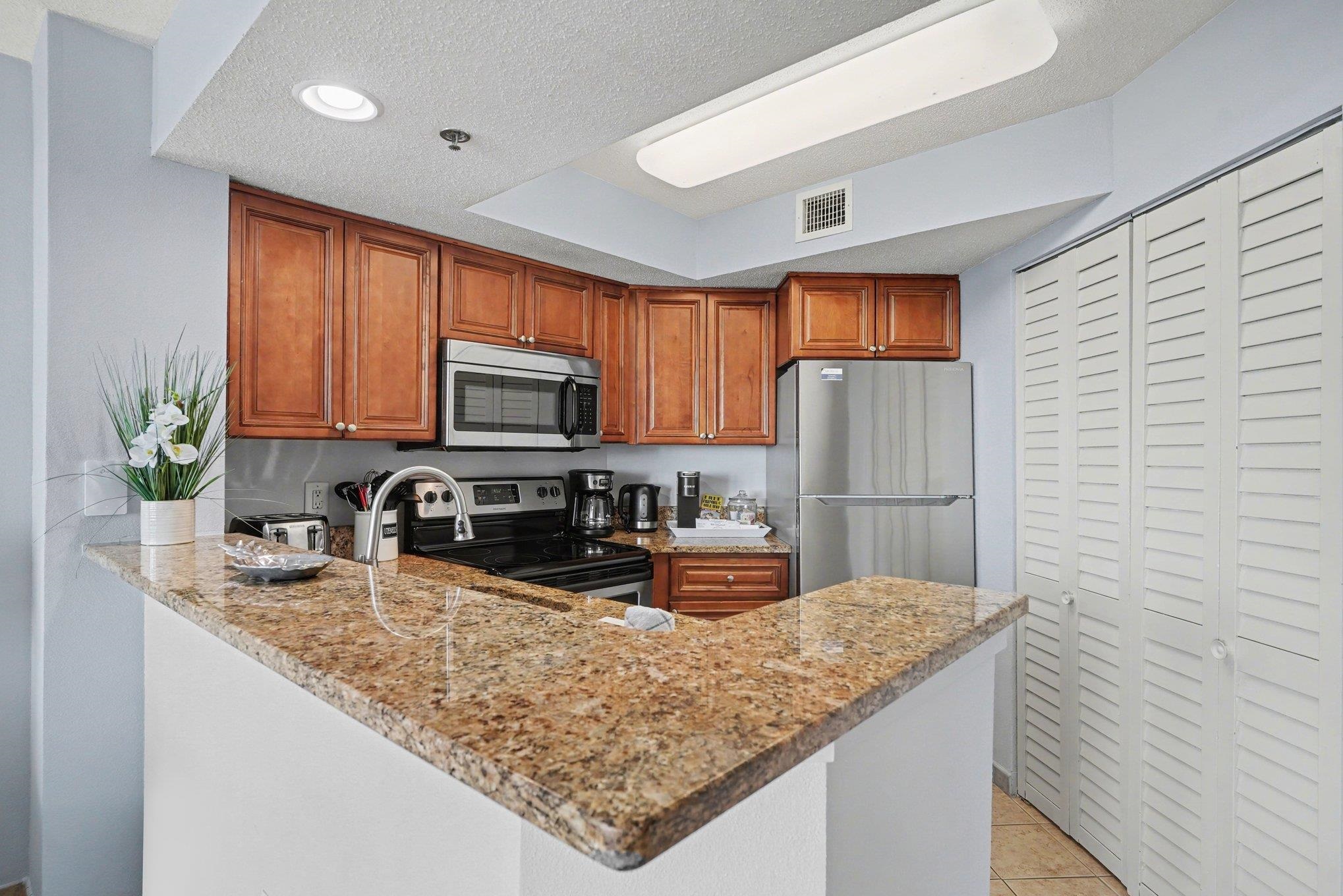 2504 N Ocean Blvd. Property Photo 7