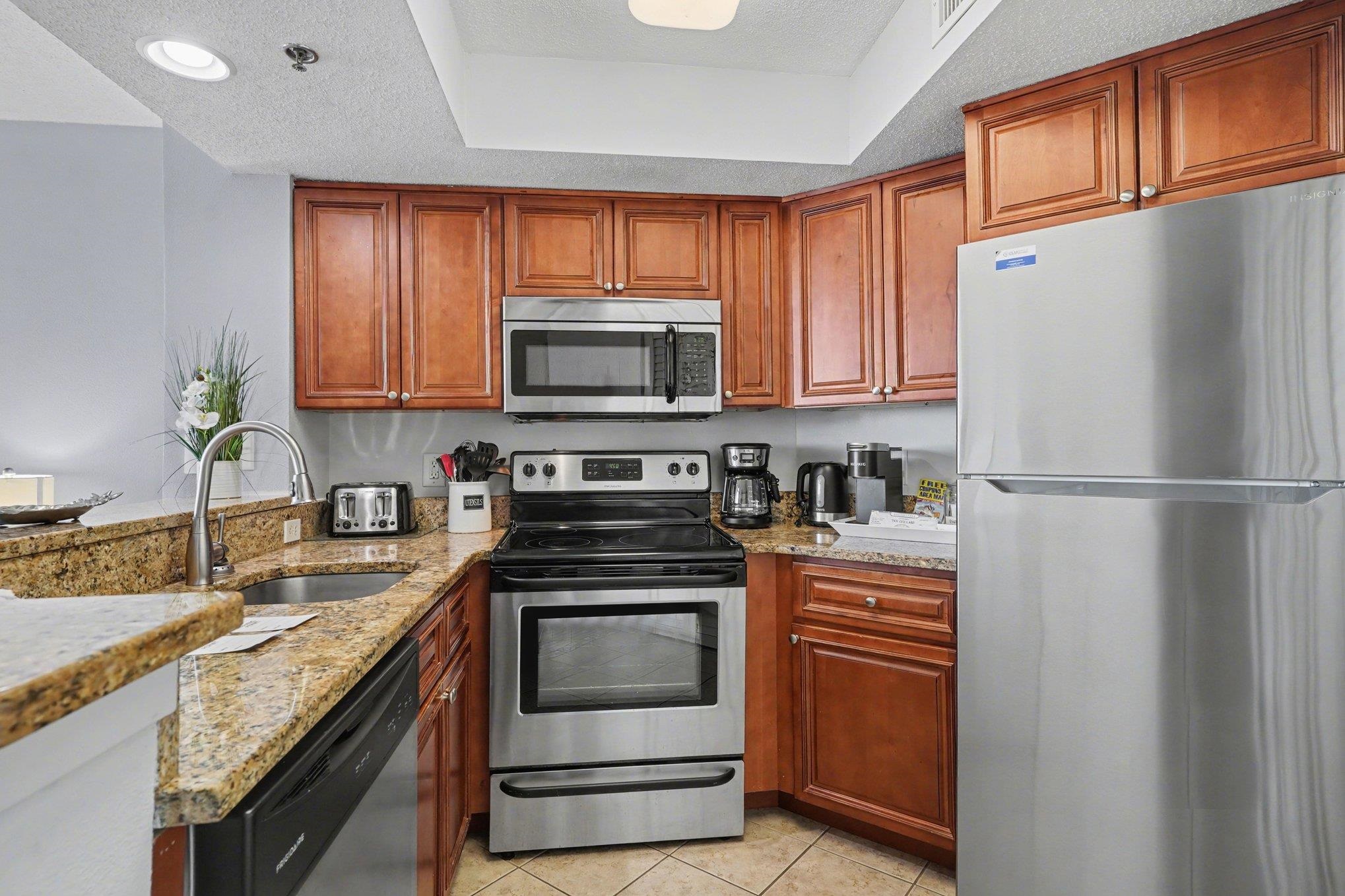 2504 N Ocean Blvd. Property Photo 9