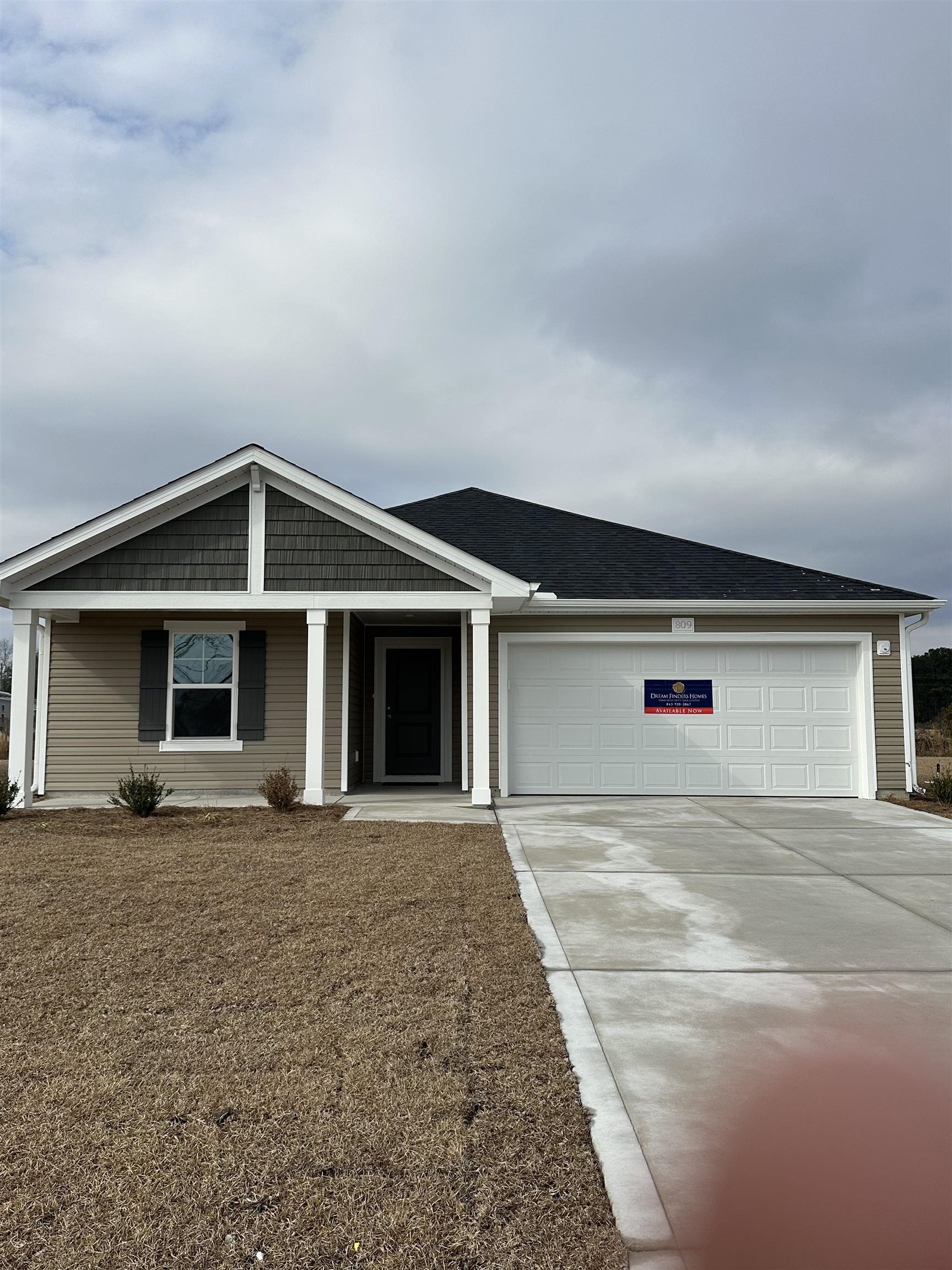 917 Caswell Dr. Property Photo 1