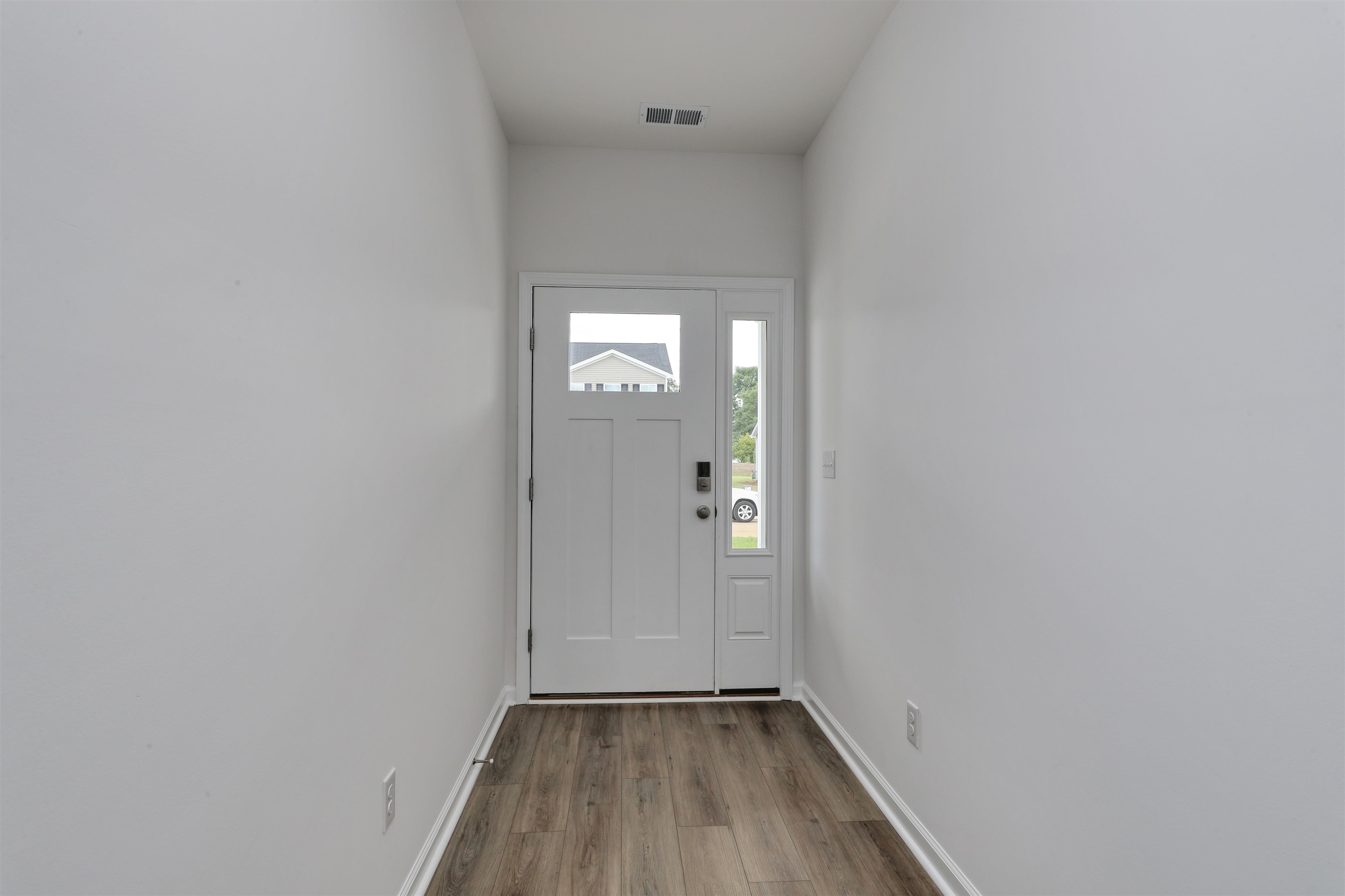 431 Atamasco Ct. Property Photo 4