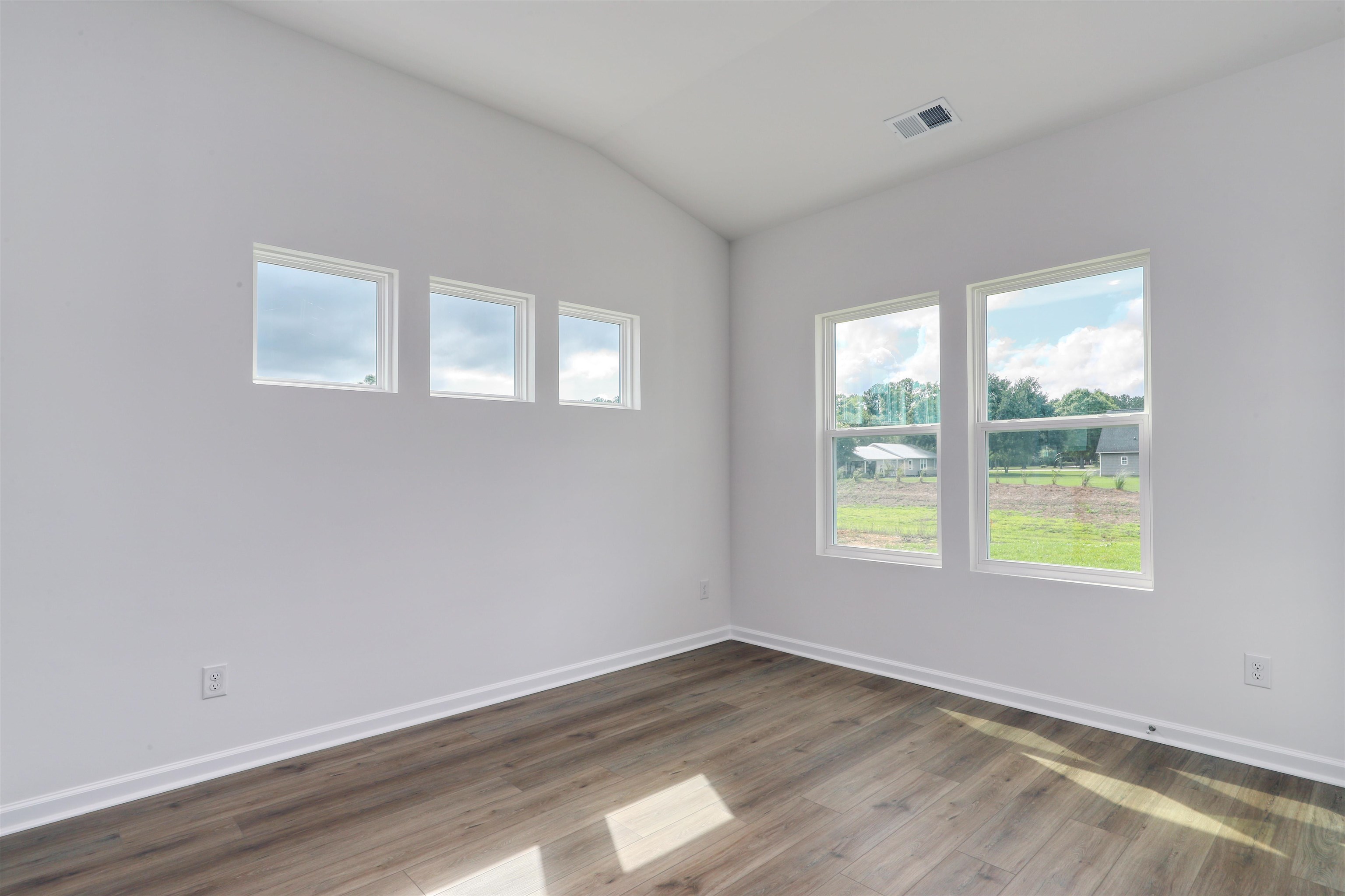 431 Atamasco Ct. Property Photo 13