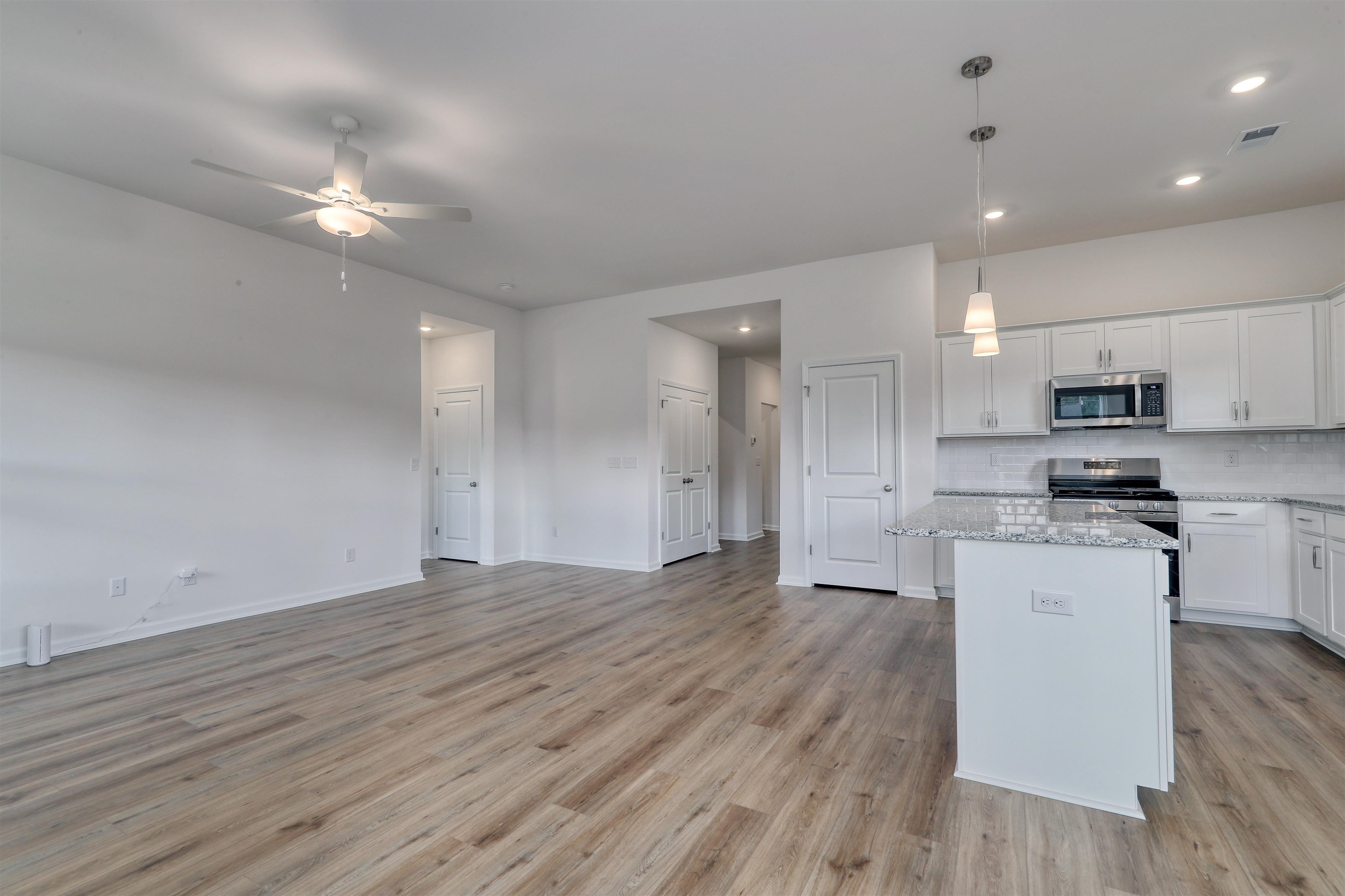 431 Atamasco Ct. Property Photo 17