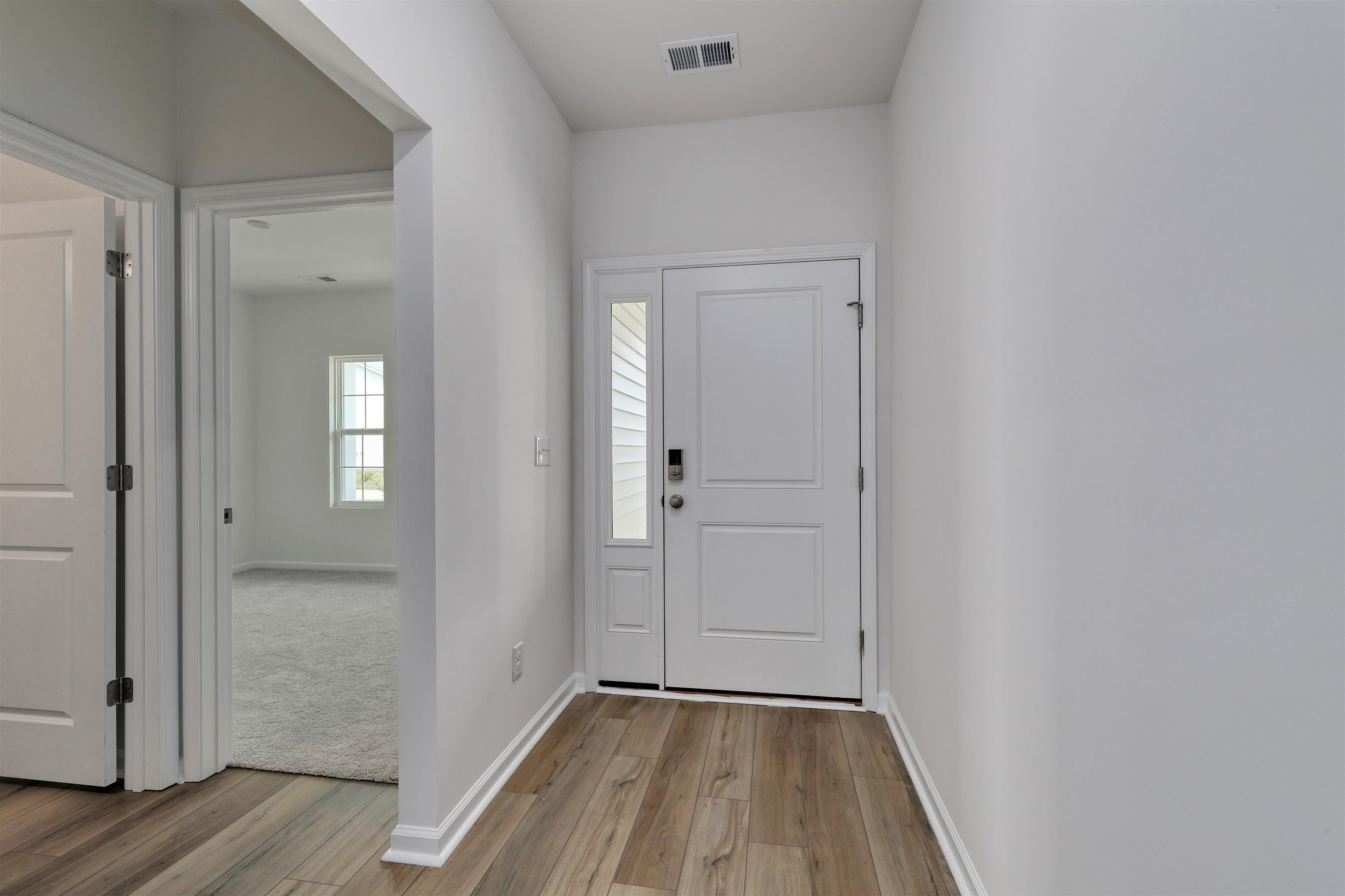 464 Atamasco Ct. Property Photo 6