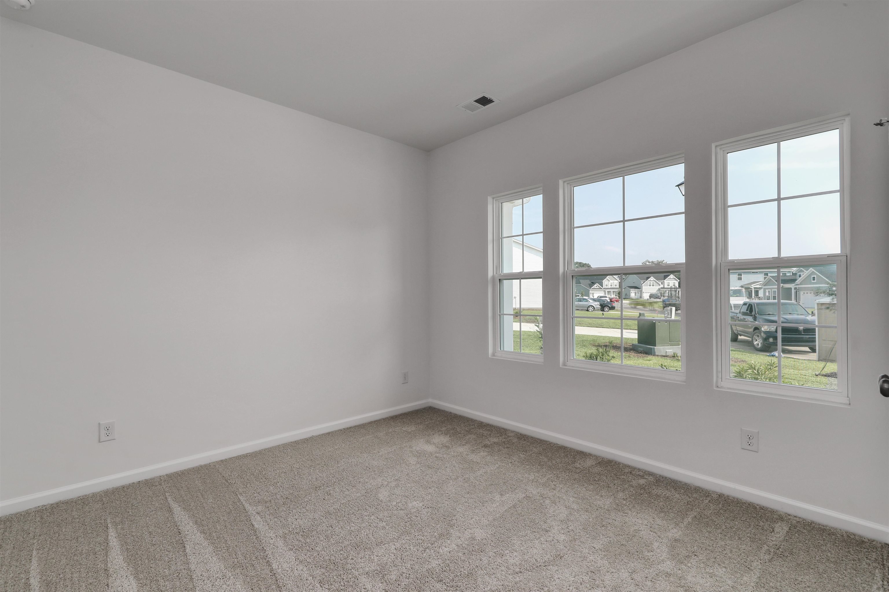 464 Atamasco Ct. Property Photo 9