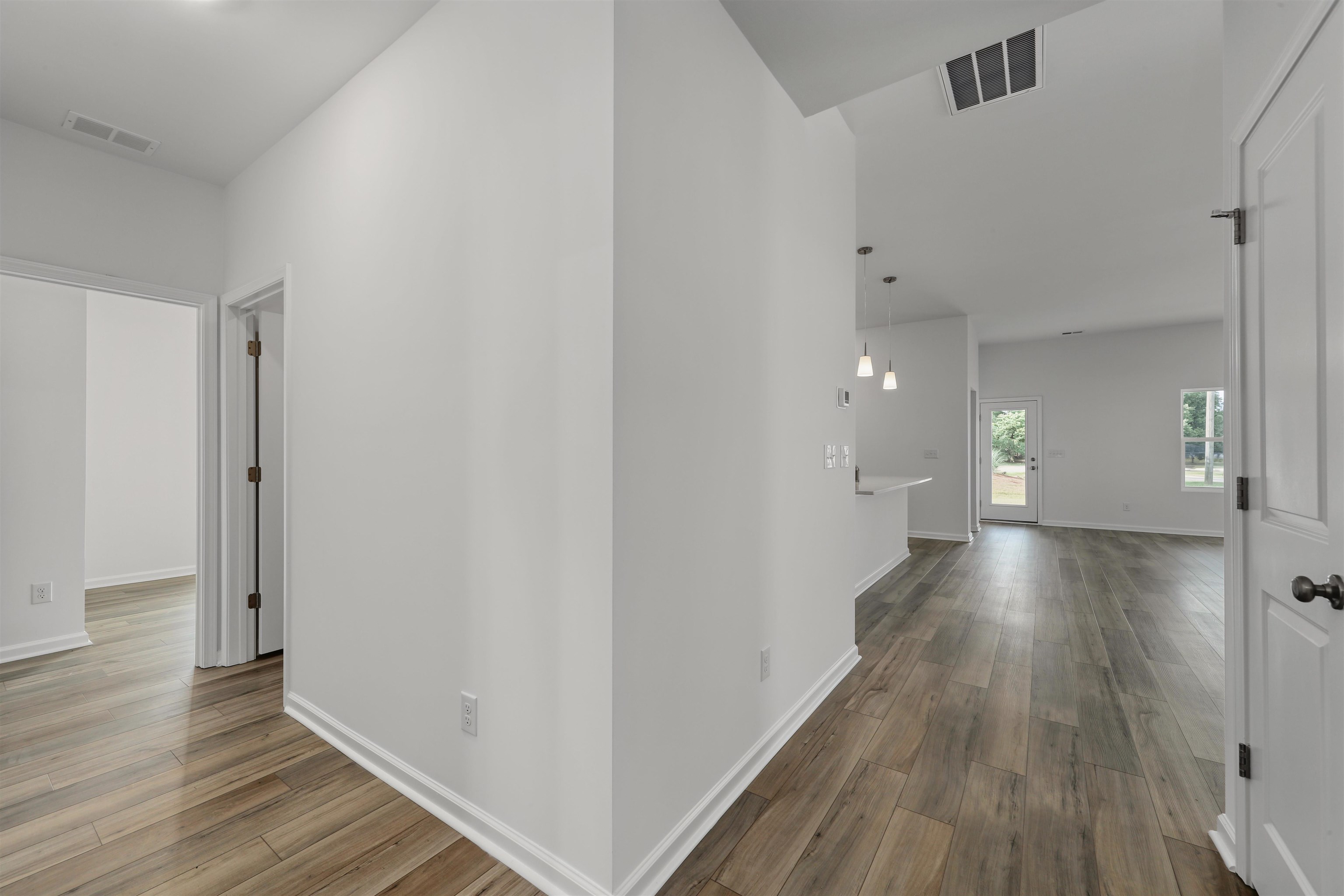 464 Atamasco Ct. Property Photo 13