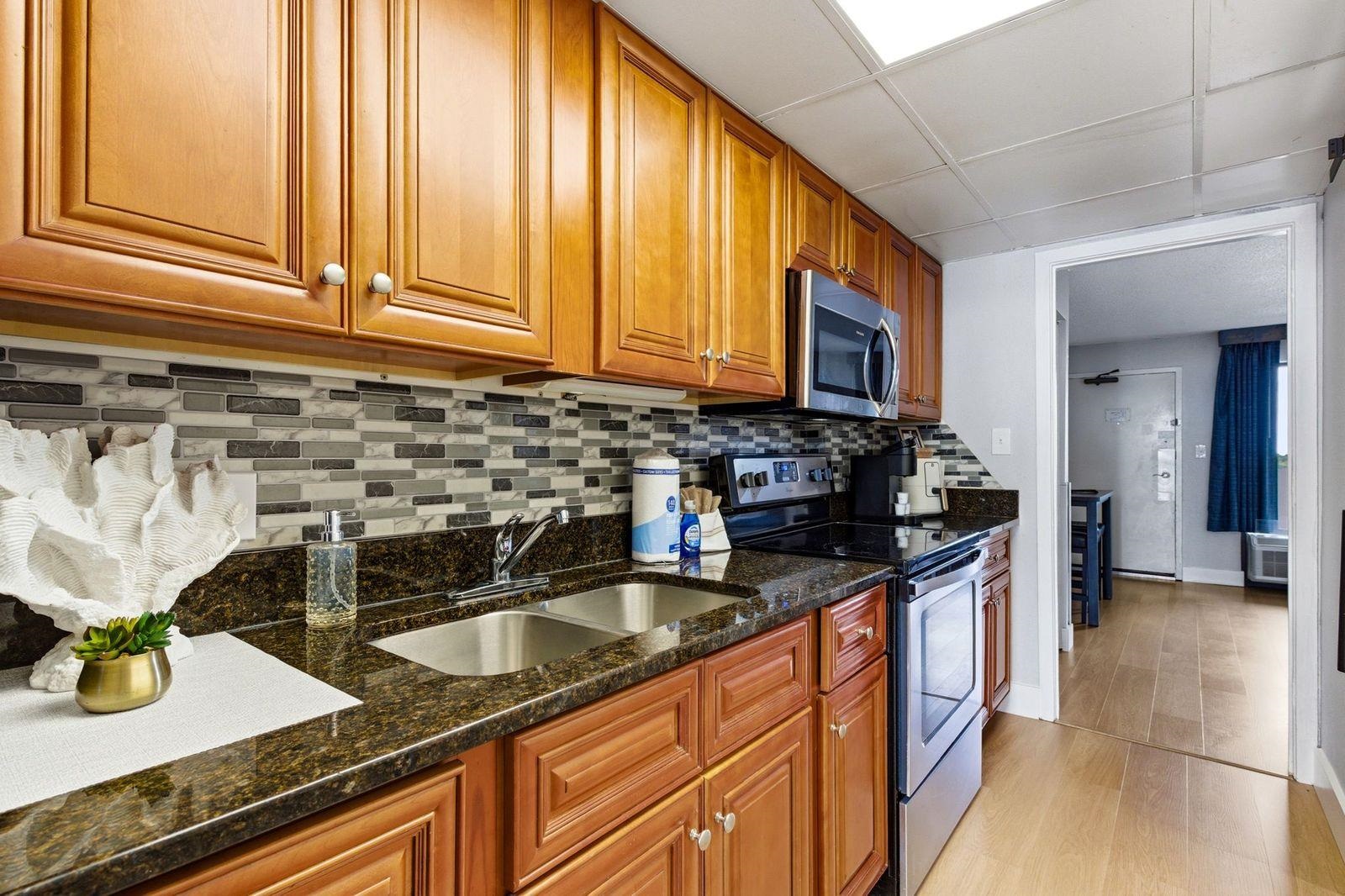1501 S Ocean Blvd. Property Photo 9