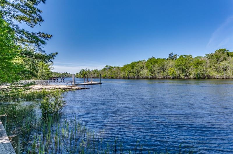 401 Rustic Ct. Property Photo 33