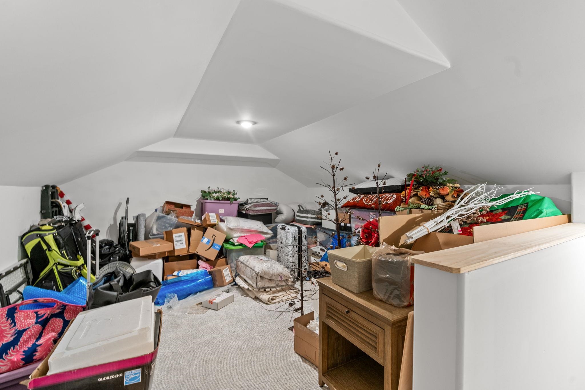 9201 Parma Ln. Property Photo 22