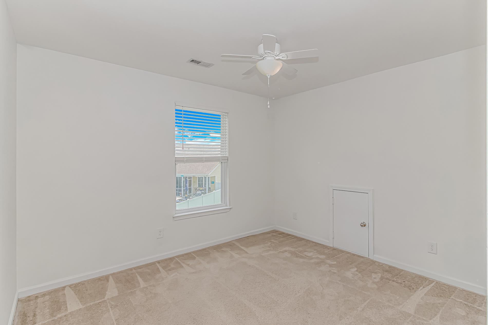 425 Tiburon Dr. Property Photo 23