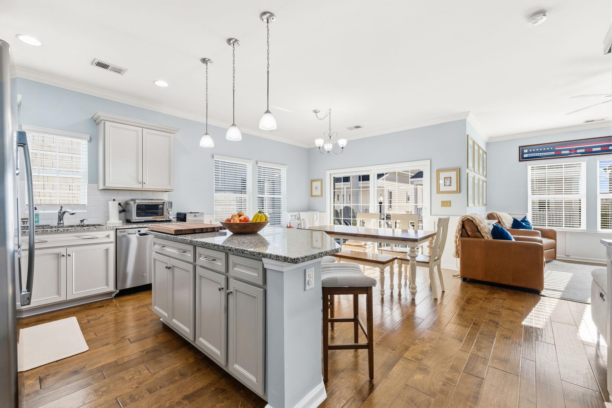 138 Marblehead Ct. Property Photo 4