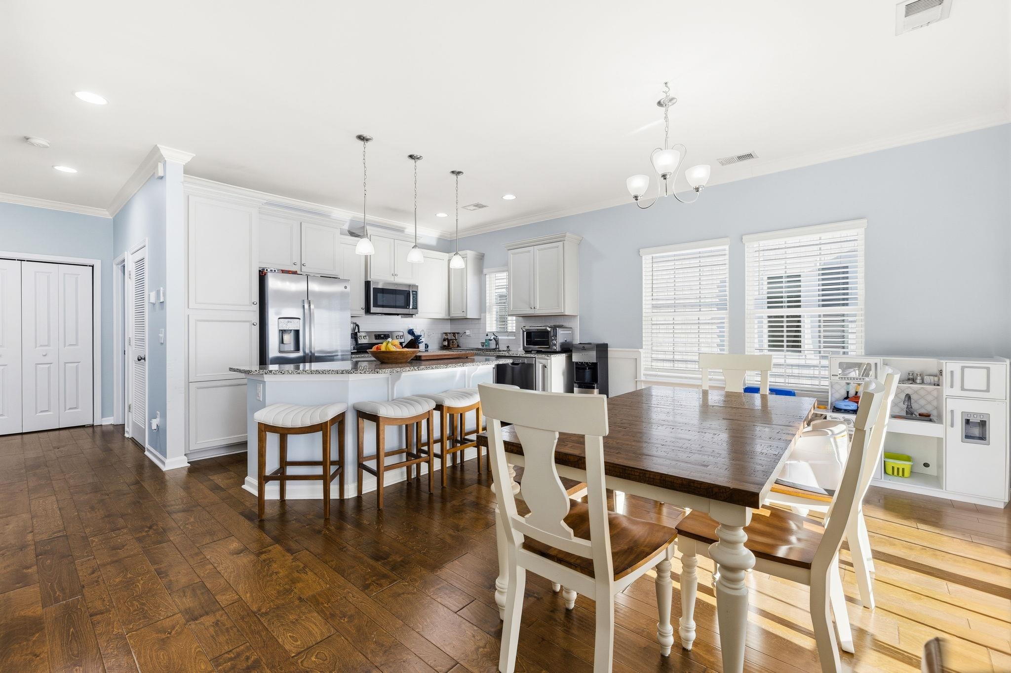 138 Marblehead Ct. Property Photo 16