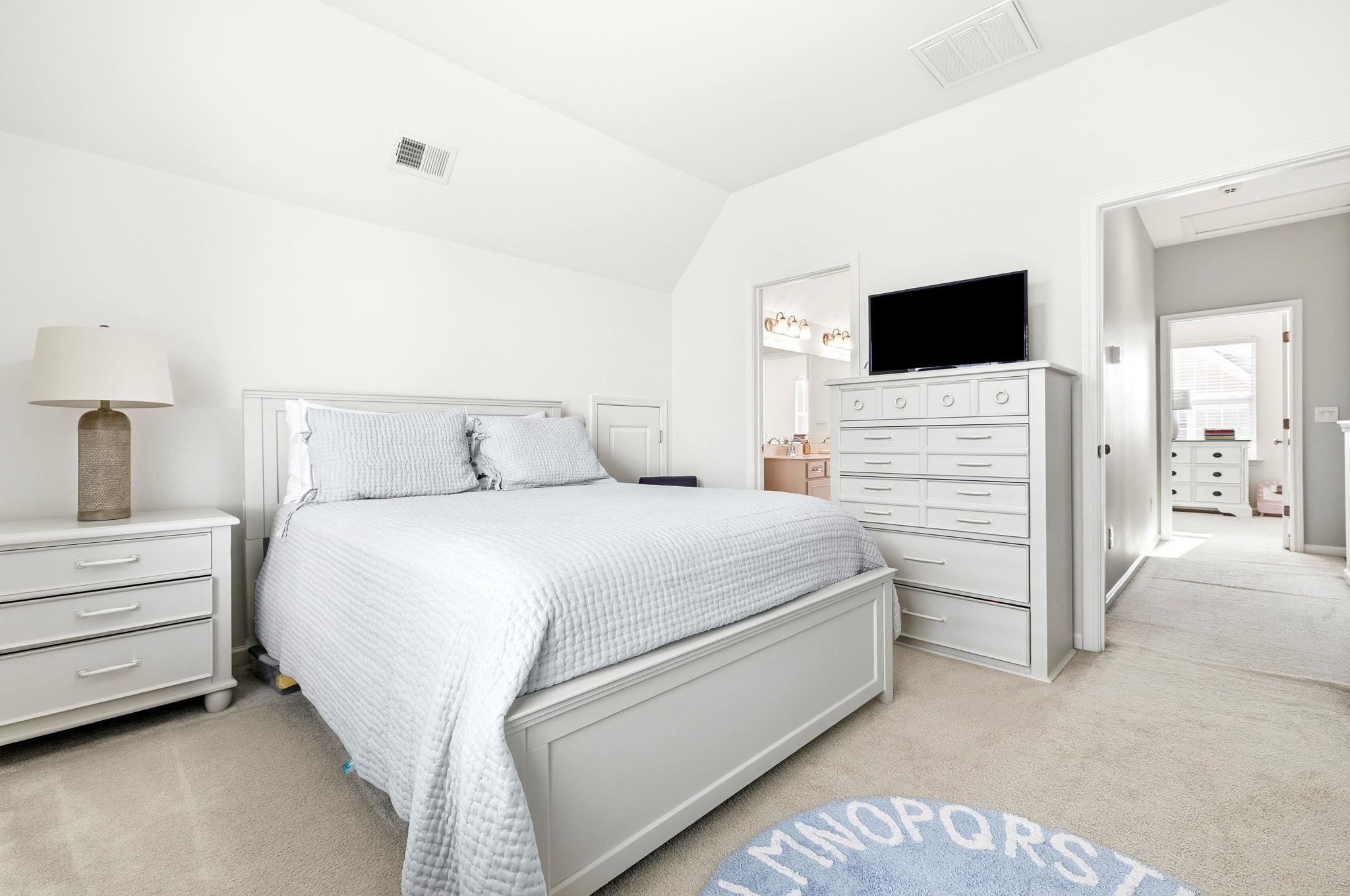 138 Marblehead Ct. Property Photo 23