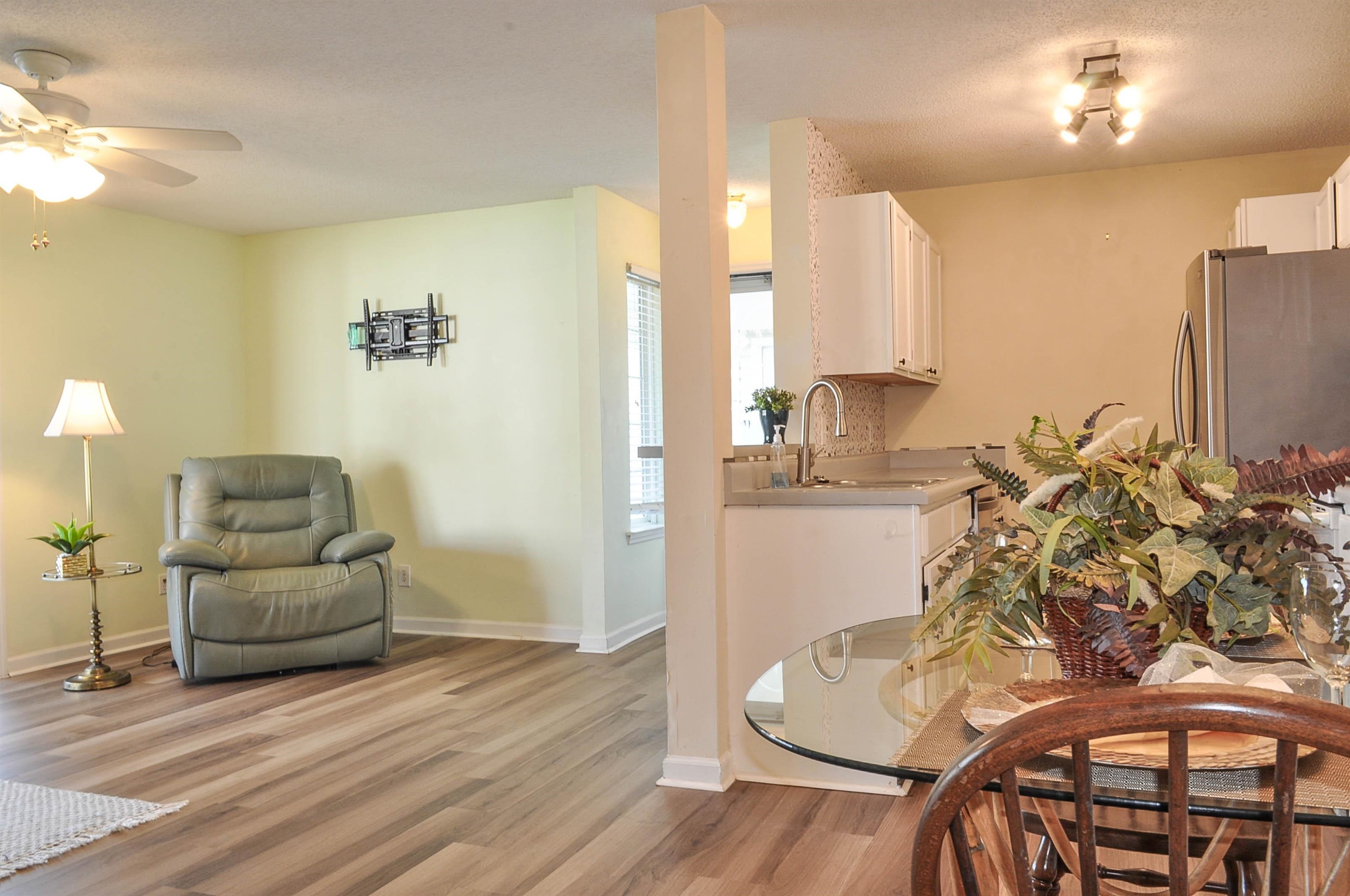 8642 Southbridge Dr. Property Photo 23