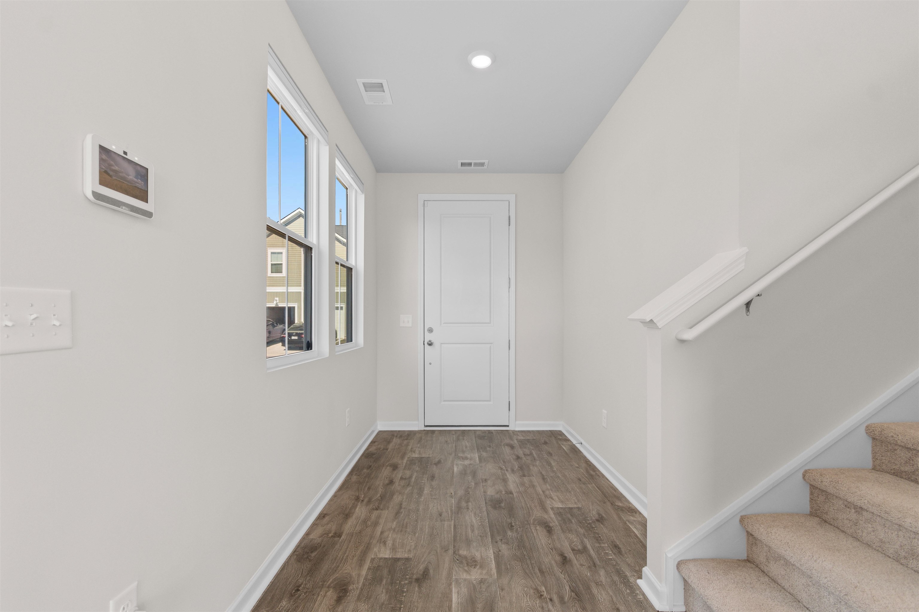172 Cypress Hollow Dr. Property Photo 5