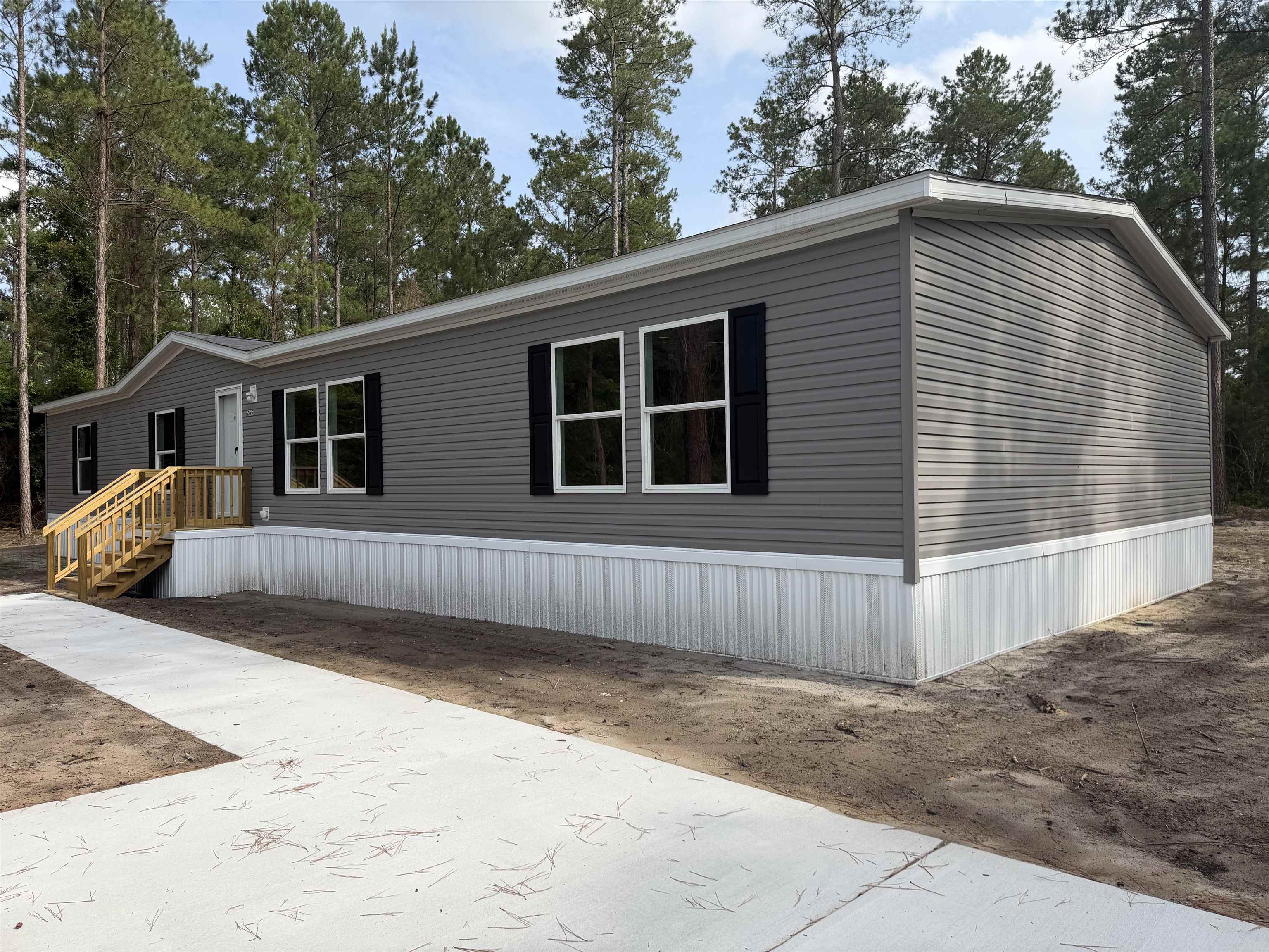 265 Apple Valley Rd. Property Photo 40