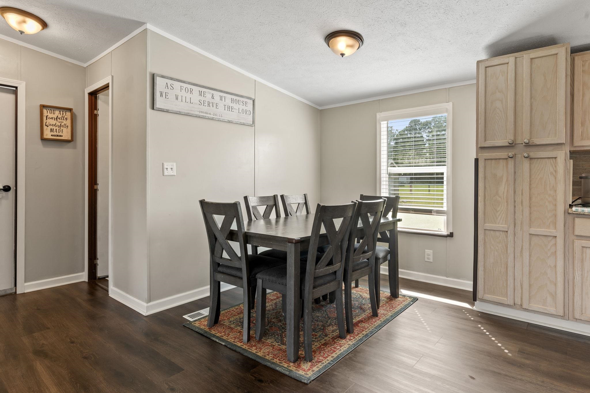 1357 Tarton Dr. Property Photo 6