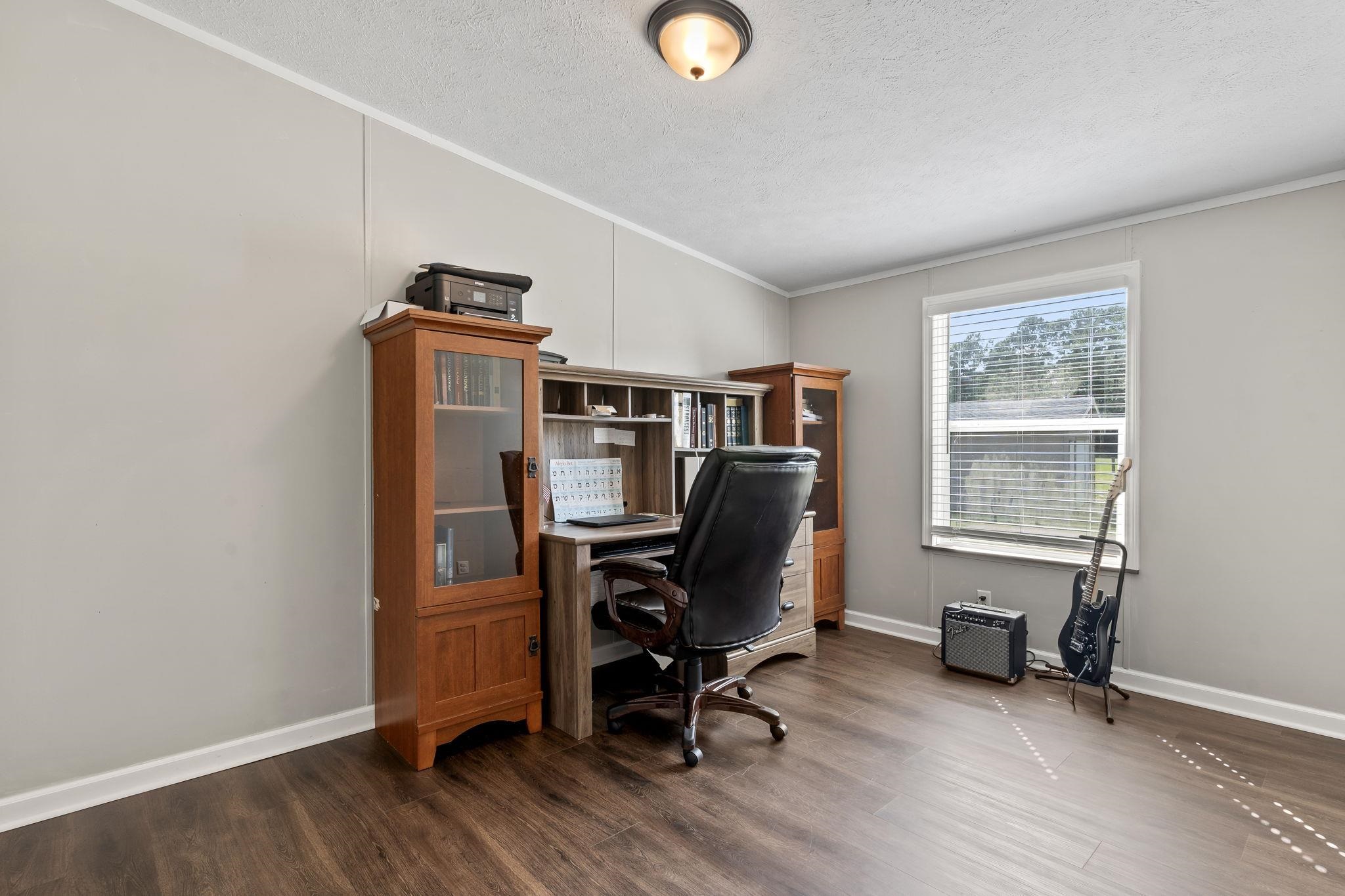 1357 Tarton Dr. Property Photo 15