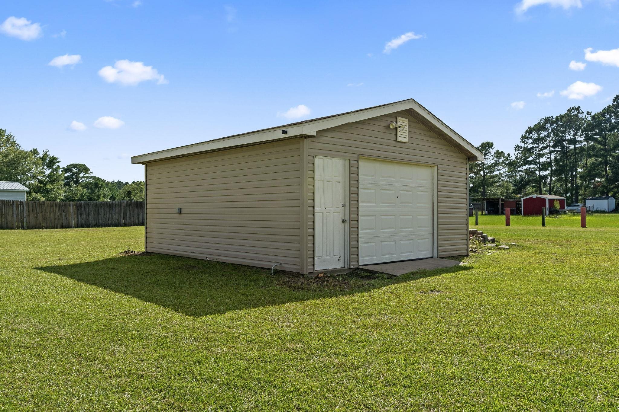 1357 Tarton Dr. Property Photo 23